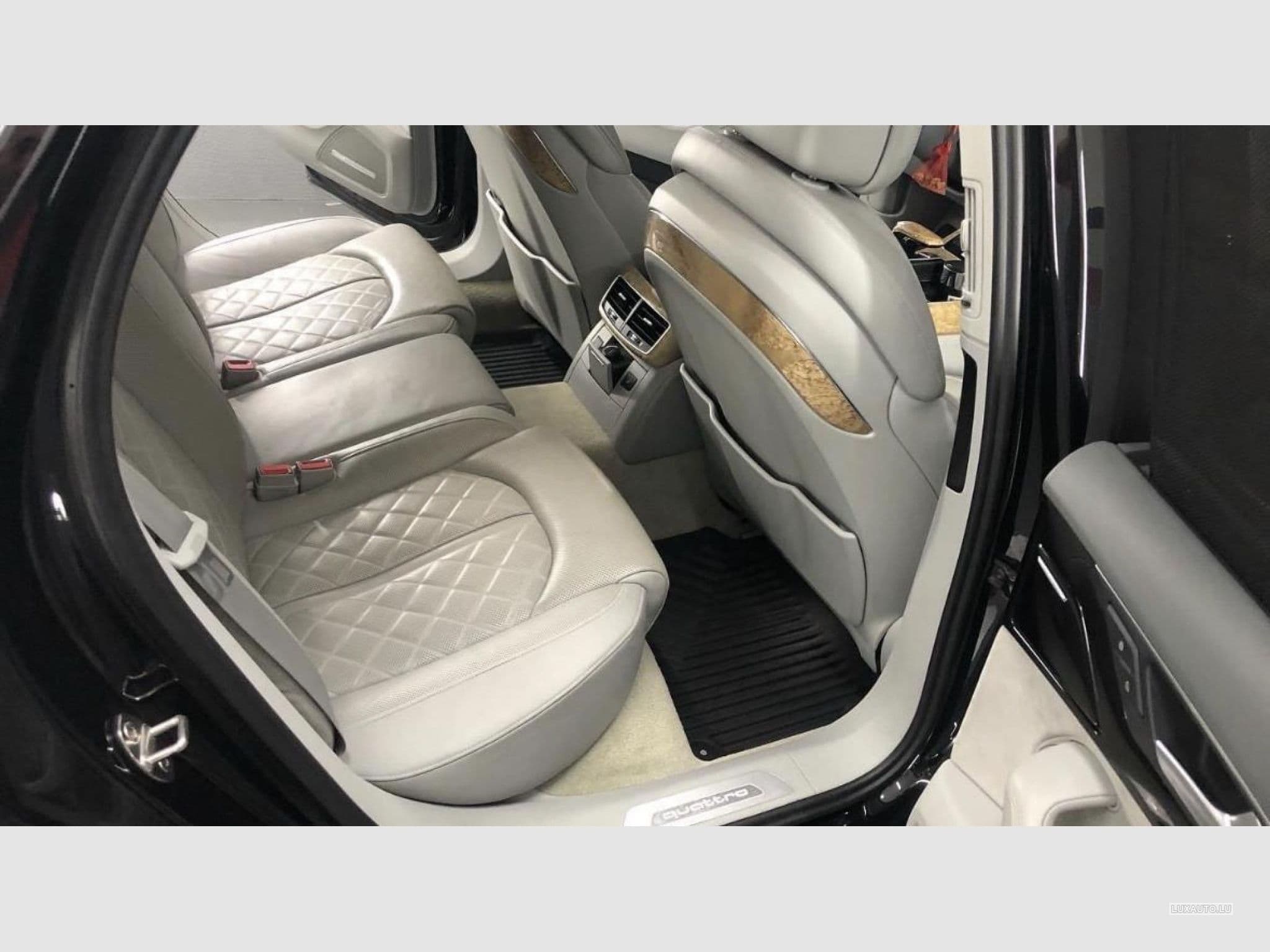 Audi A8 4,2 tdi Quattro 385PS (2015) - Photo 6