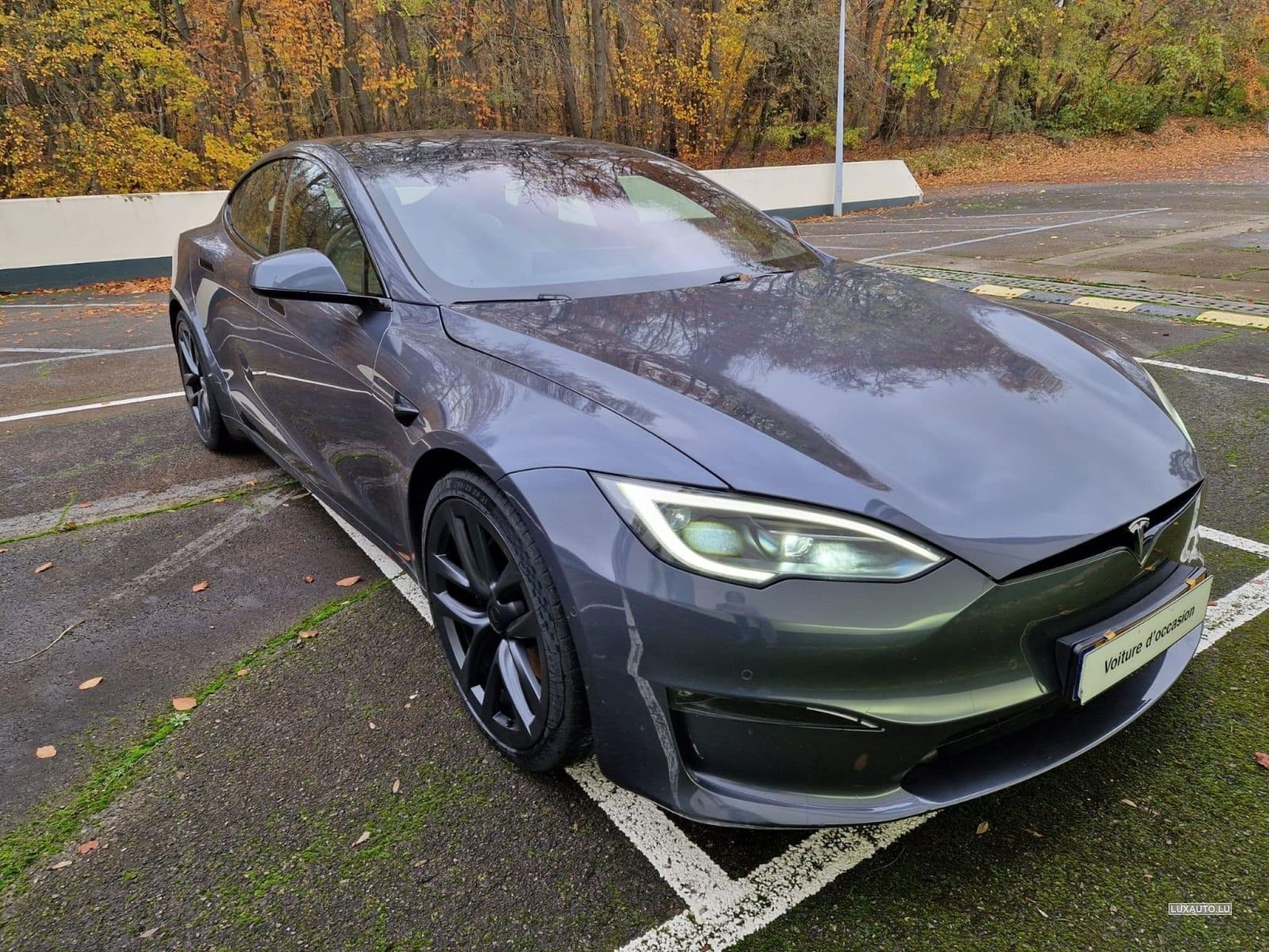 Tesla Model S Plaid (2023) - Photo 2