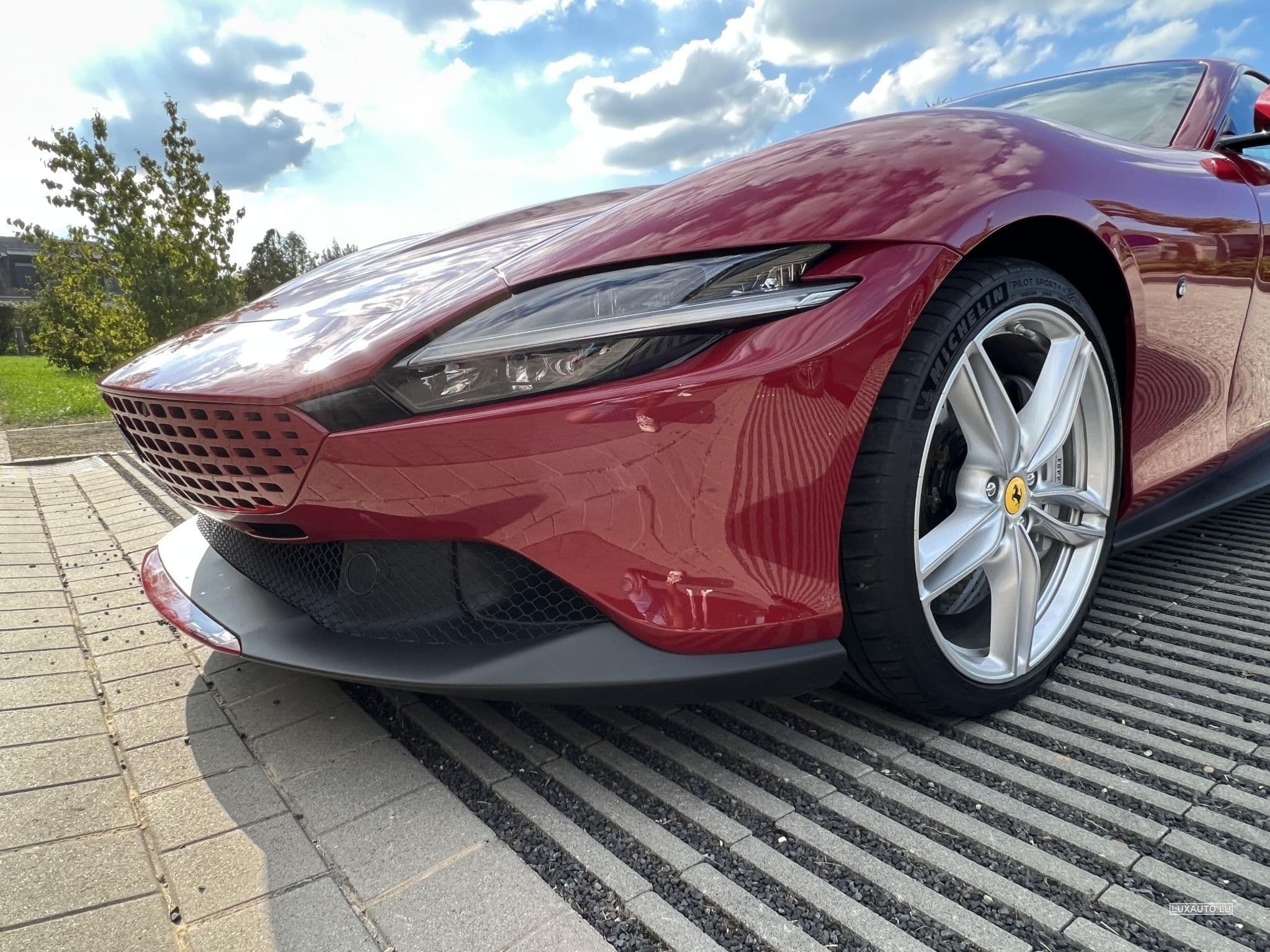 Ferrari Roma (2021) - Photo 2