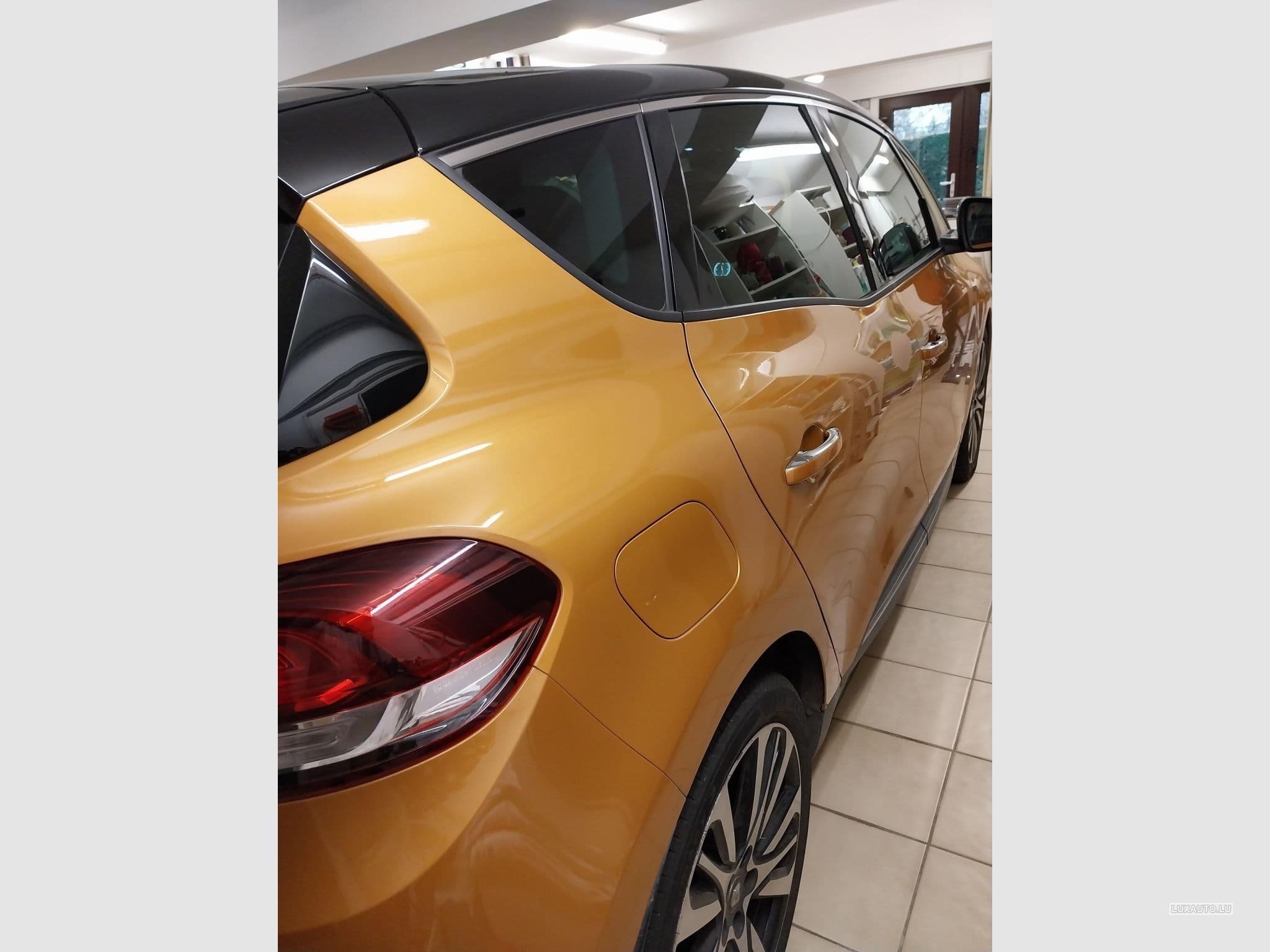 Renault Scenic initiale paris (2019) - Photo 2