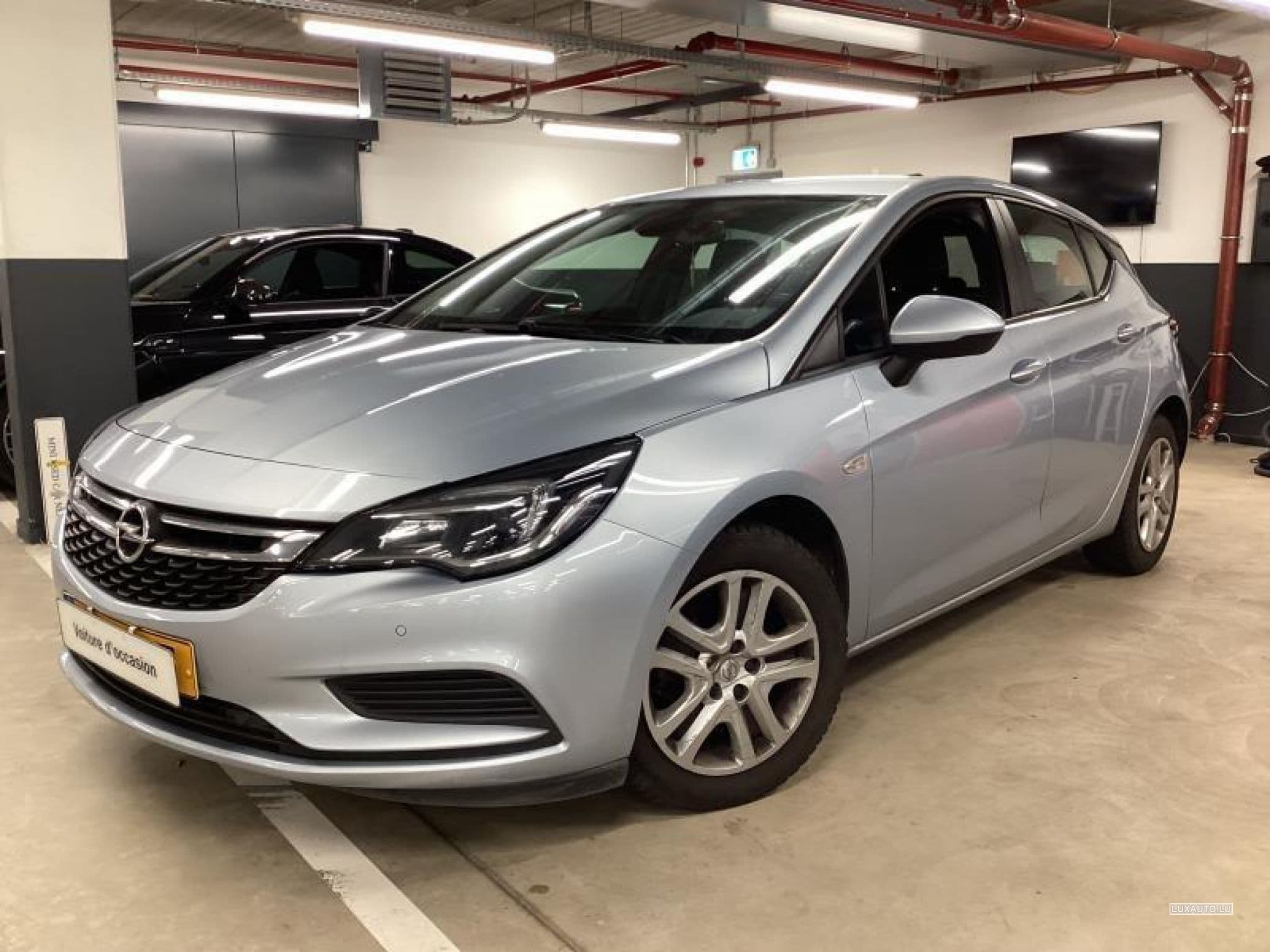 Opel Astra (2018) - Photo 1