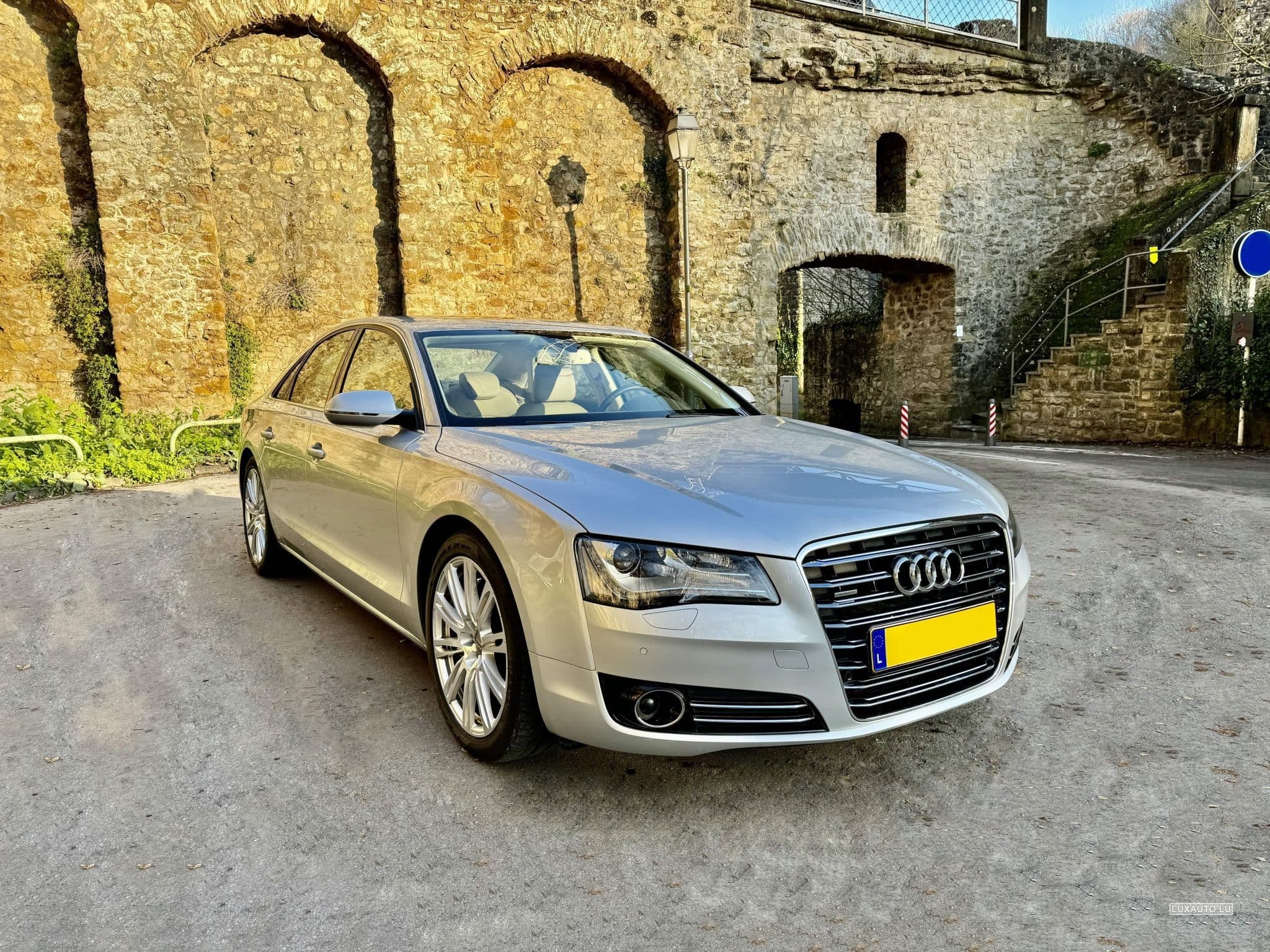 Audi A8 4.2 FSI Quattro Tiptronic (2010) - Photo 1