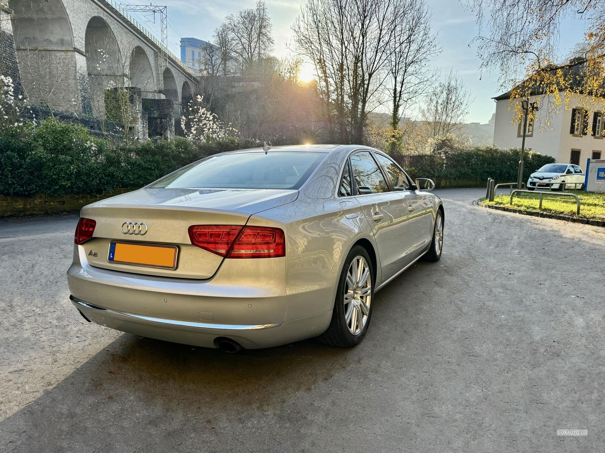 Audi A8 4.2 FSI Quattro Tiptronic (2010) - Photo 4