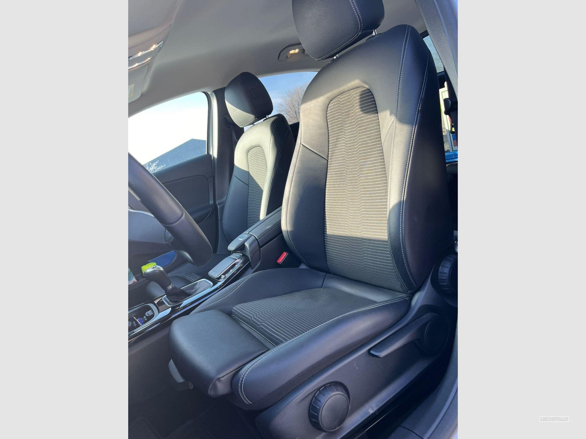 Mercedes A 180 (2022) - Photo 9