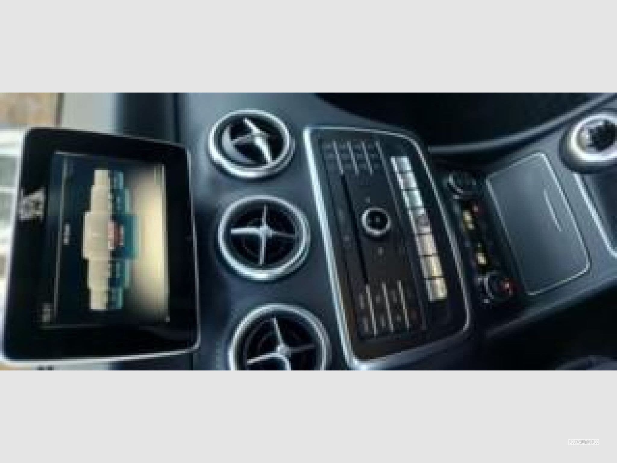 Mercedes A 200 (2016) - Photo 10