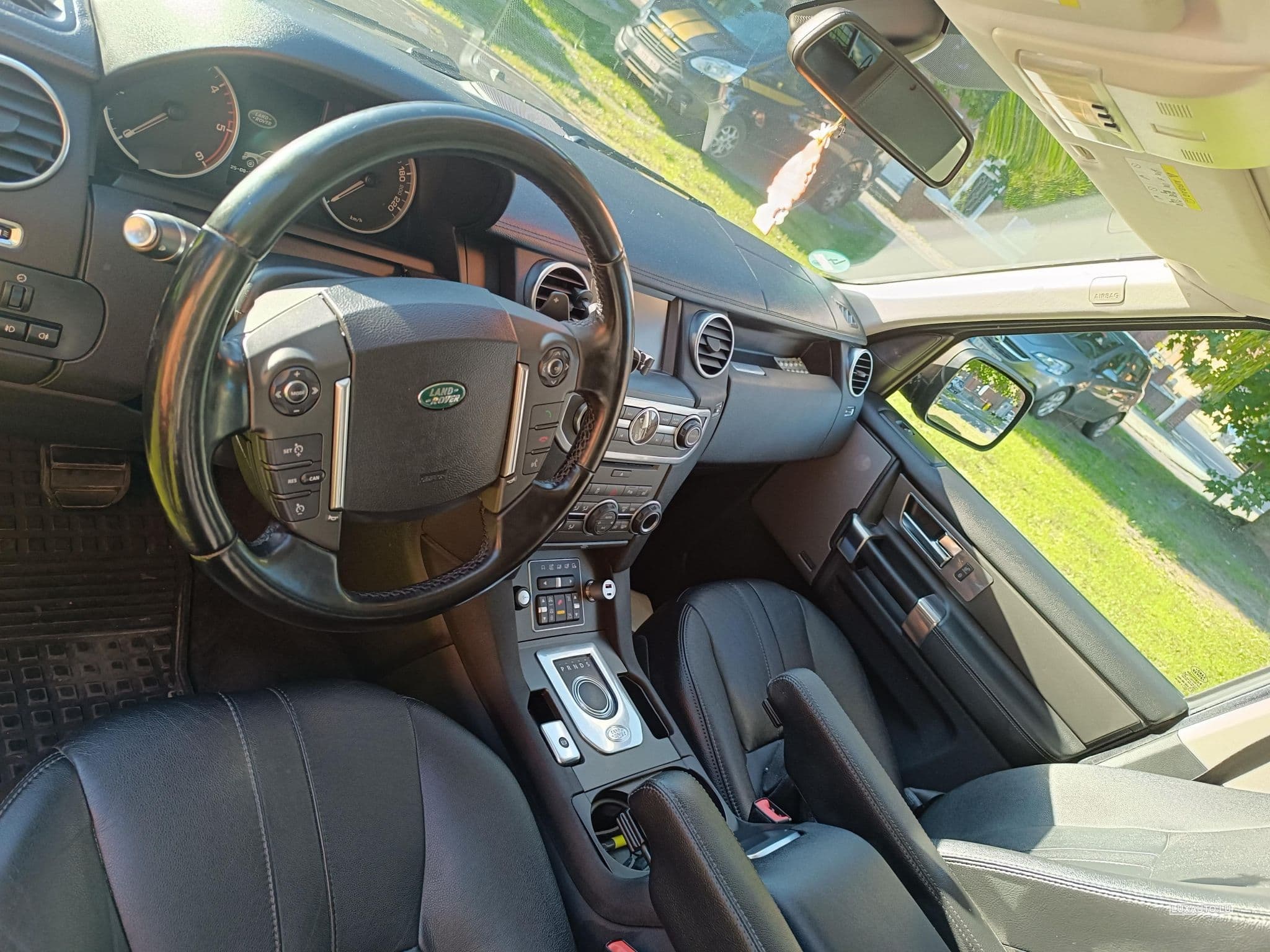 Land-Rover Discovery Hse (2011) - Photo 6