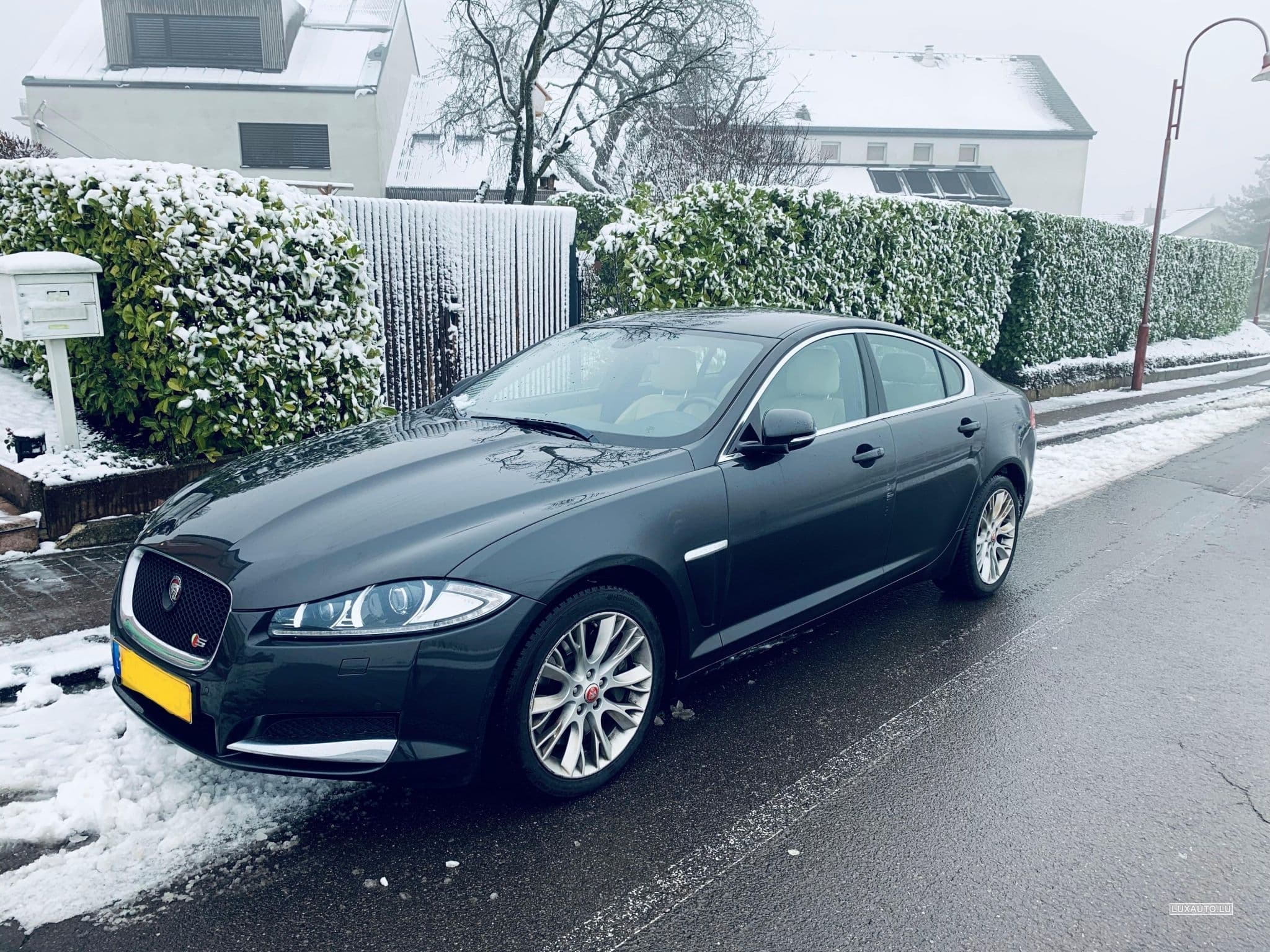 Jaguar XF XF 3.0 V6D 275PS (2014) - Photo 4