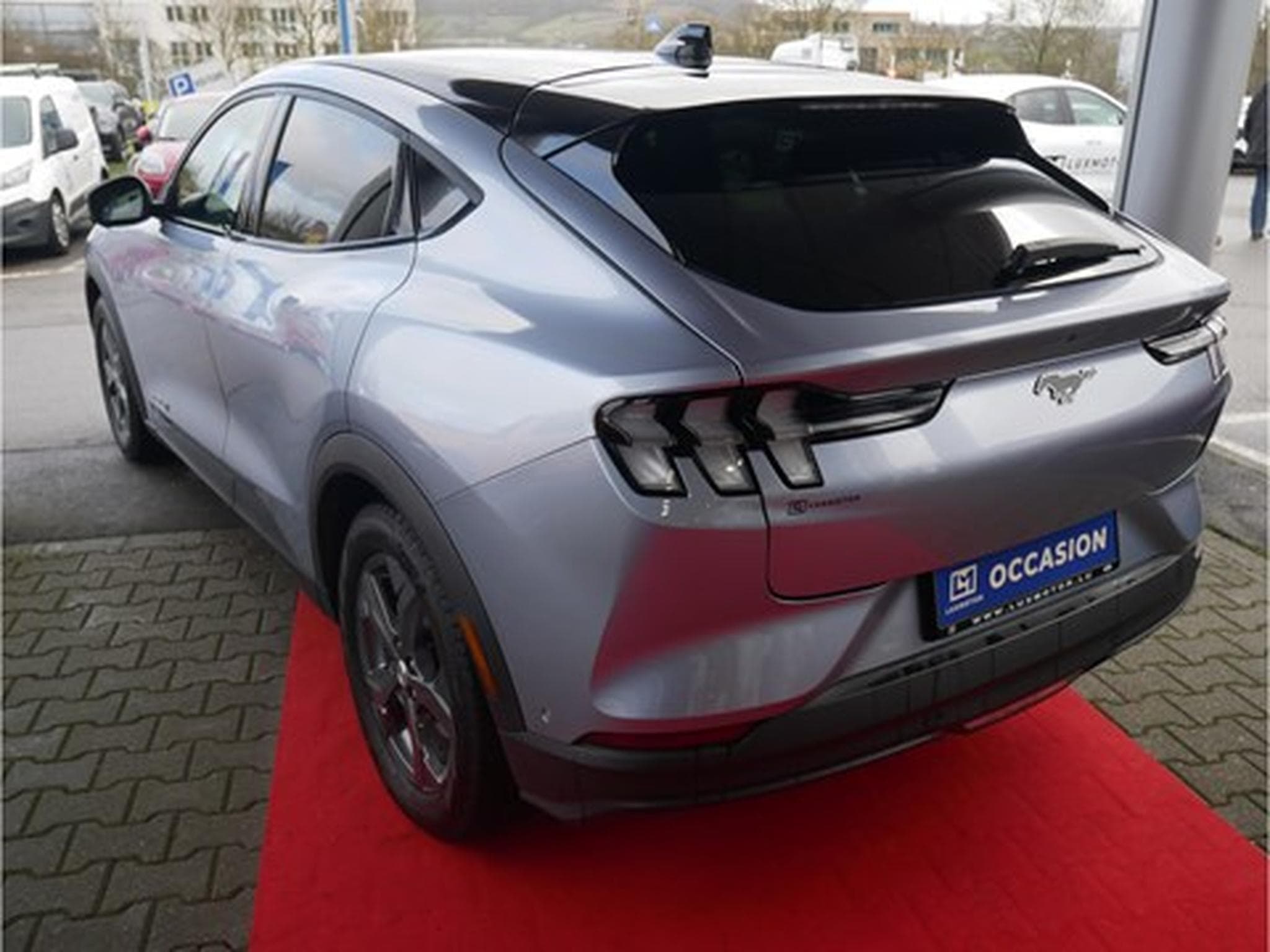 Ford Mustang Mach-E RWD 99kWh Extended Range 294ch/216kW - GAR 06/2030 (2022) - Photo 2