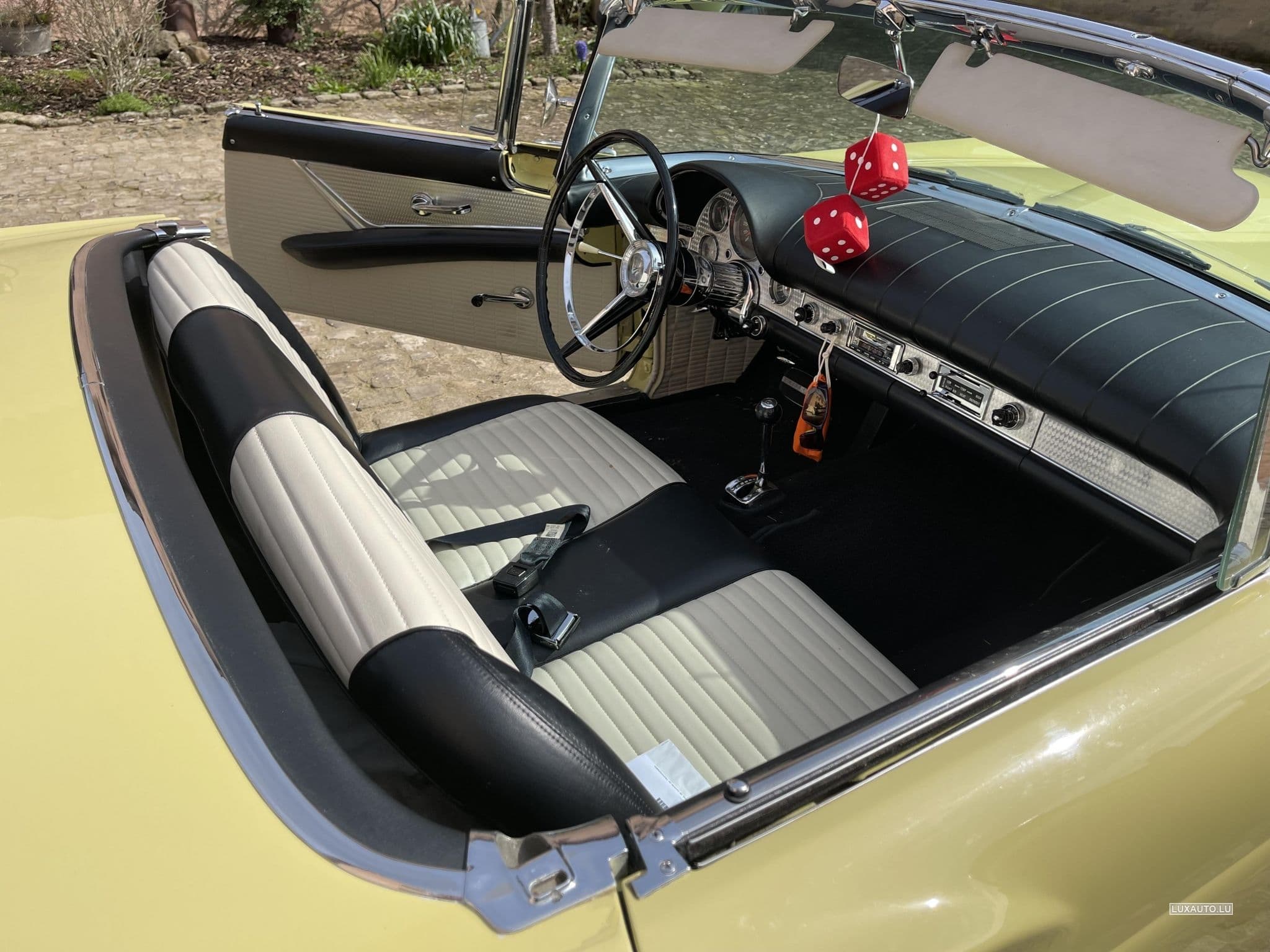Ford Thunderbird V8 convertible (1970) - Photo 6