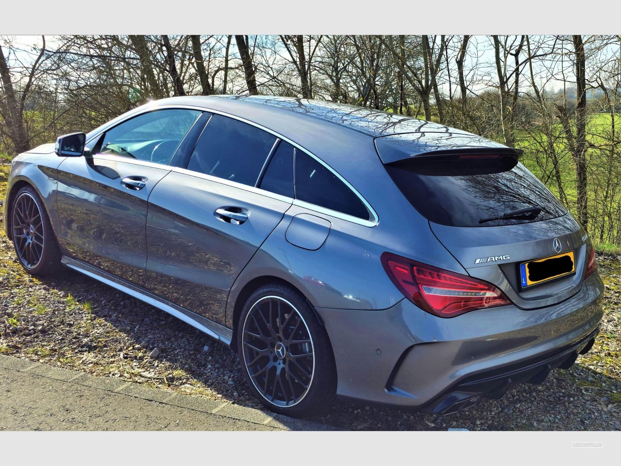 Mercedes CLA 45 AMG Shooting-Break (2017) - Photo 1