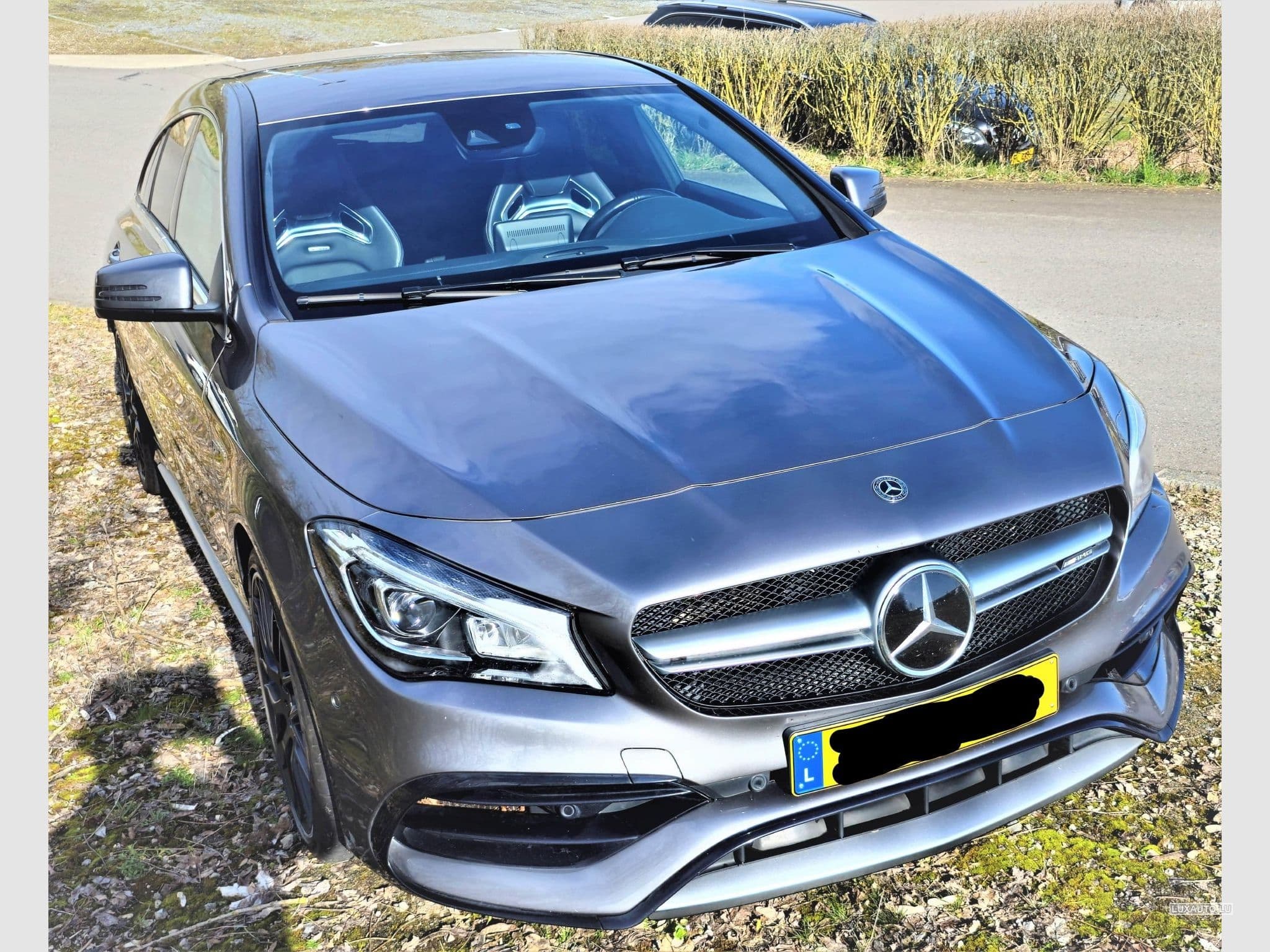 Mercedes CLA 45 AMG Shooting-Break (2017) - Photo 2
