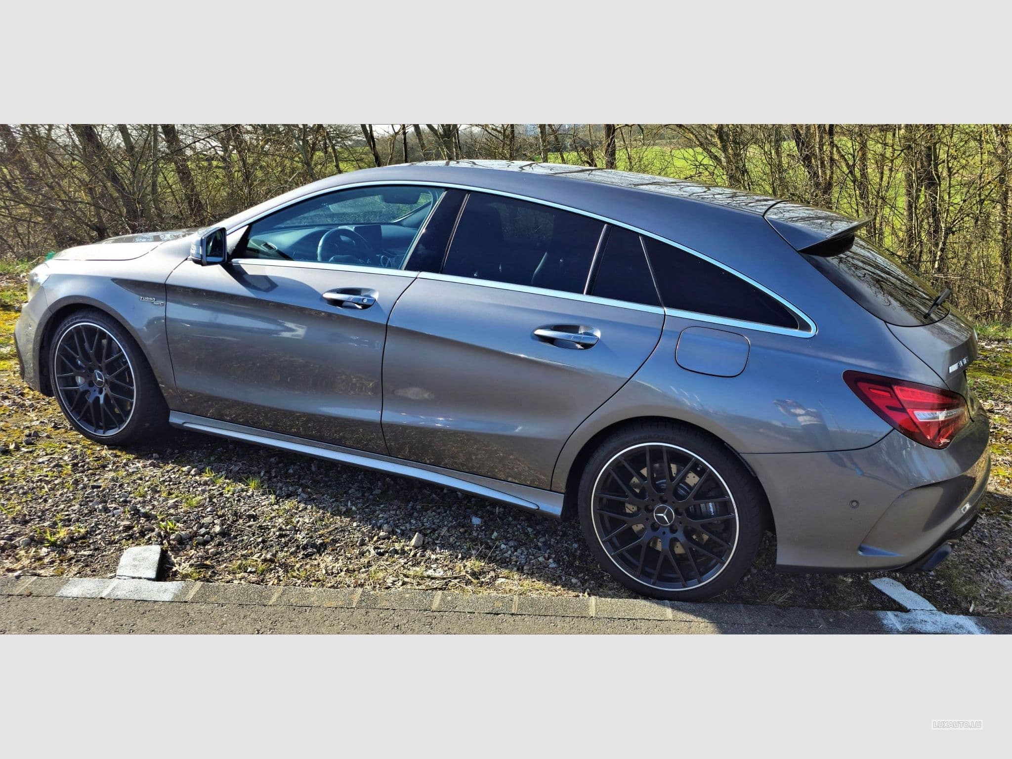 Mercedes CLA 45 AMG Shooting-Break (2017) - Photo 3