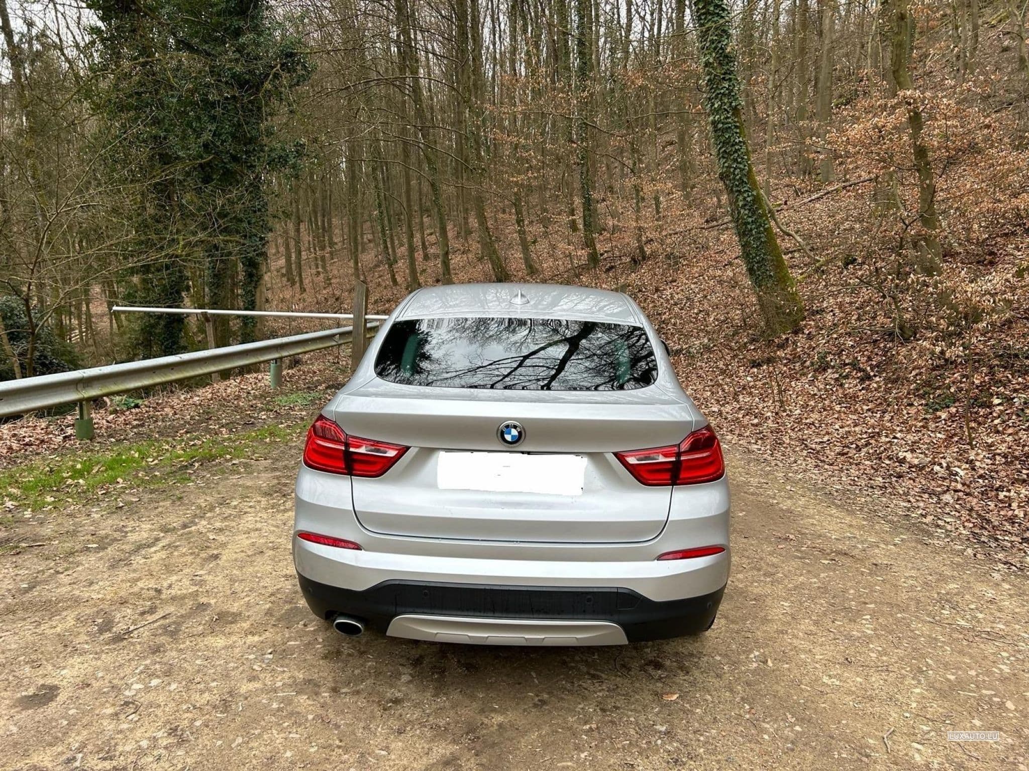 BMW X4 X-line (2017) - Photo 8