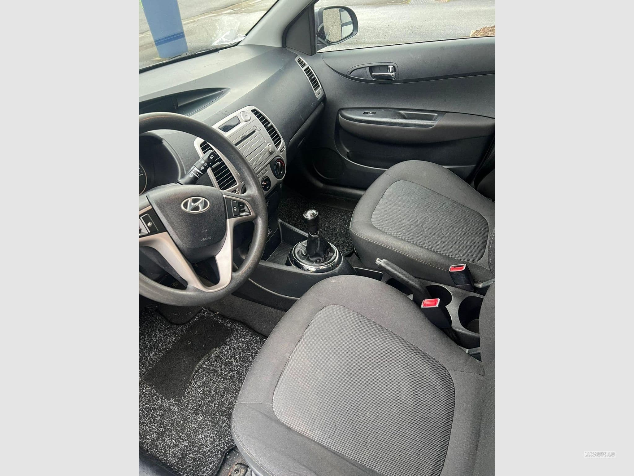 Hyundai i20 (2011) - Photo 5