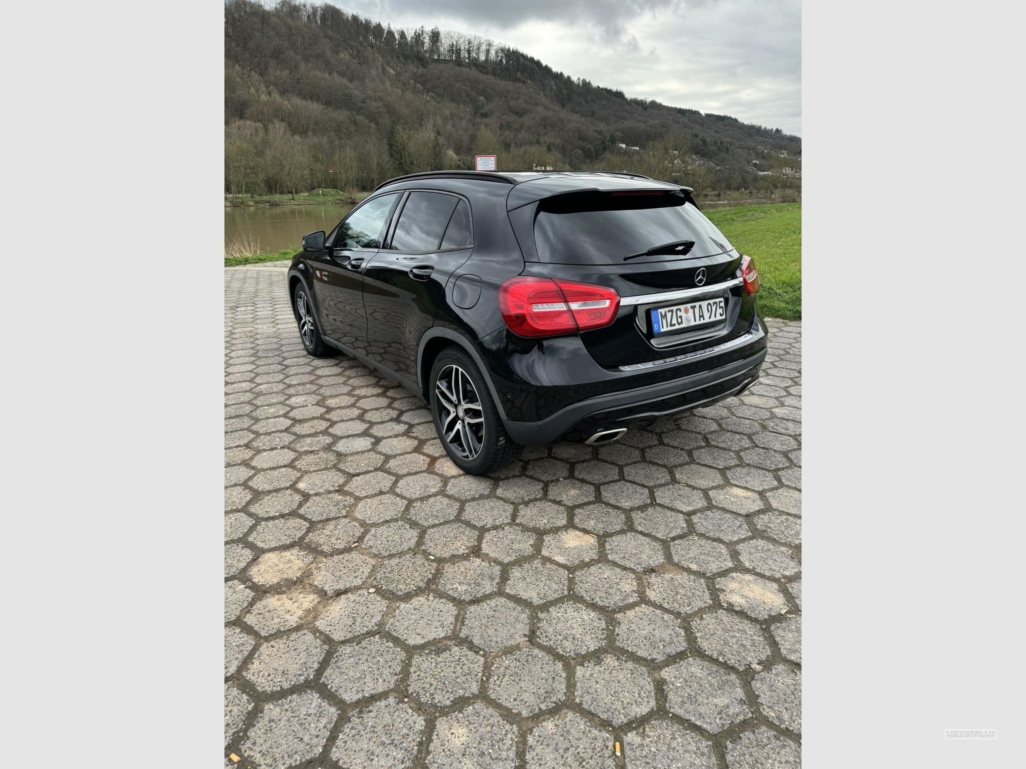Mercedes GLA 200 GLA - 200 (2016) - Photo 4