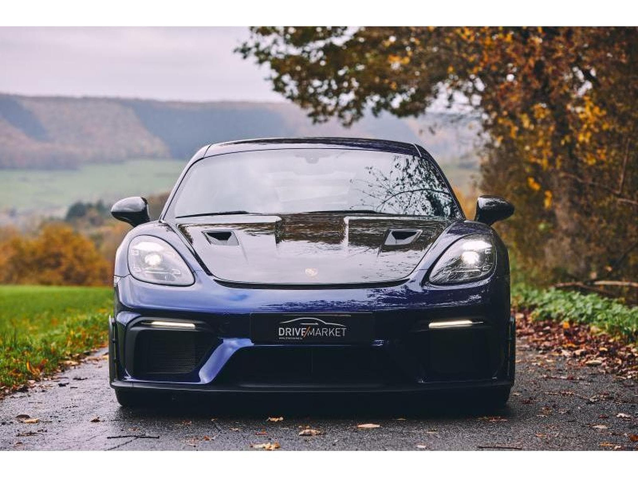 Porsche Cayman GT4 RS Weissach (2023) - Photo 25