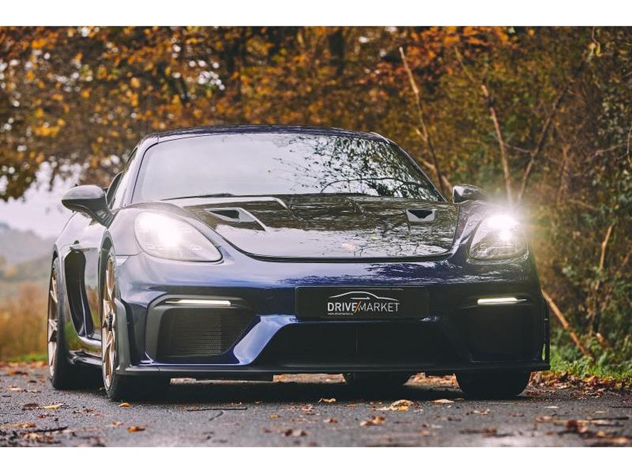 Porsche Cayman GT4 RS Weissach (2023) - Photo 27