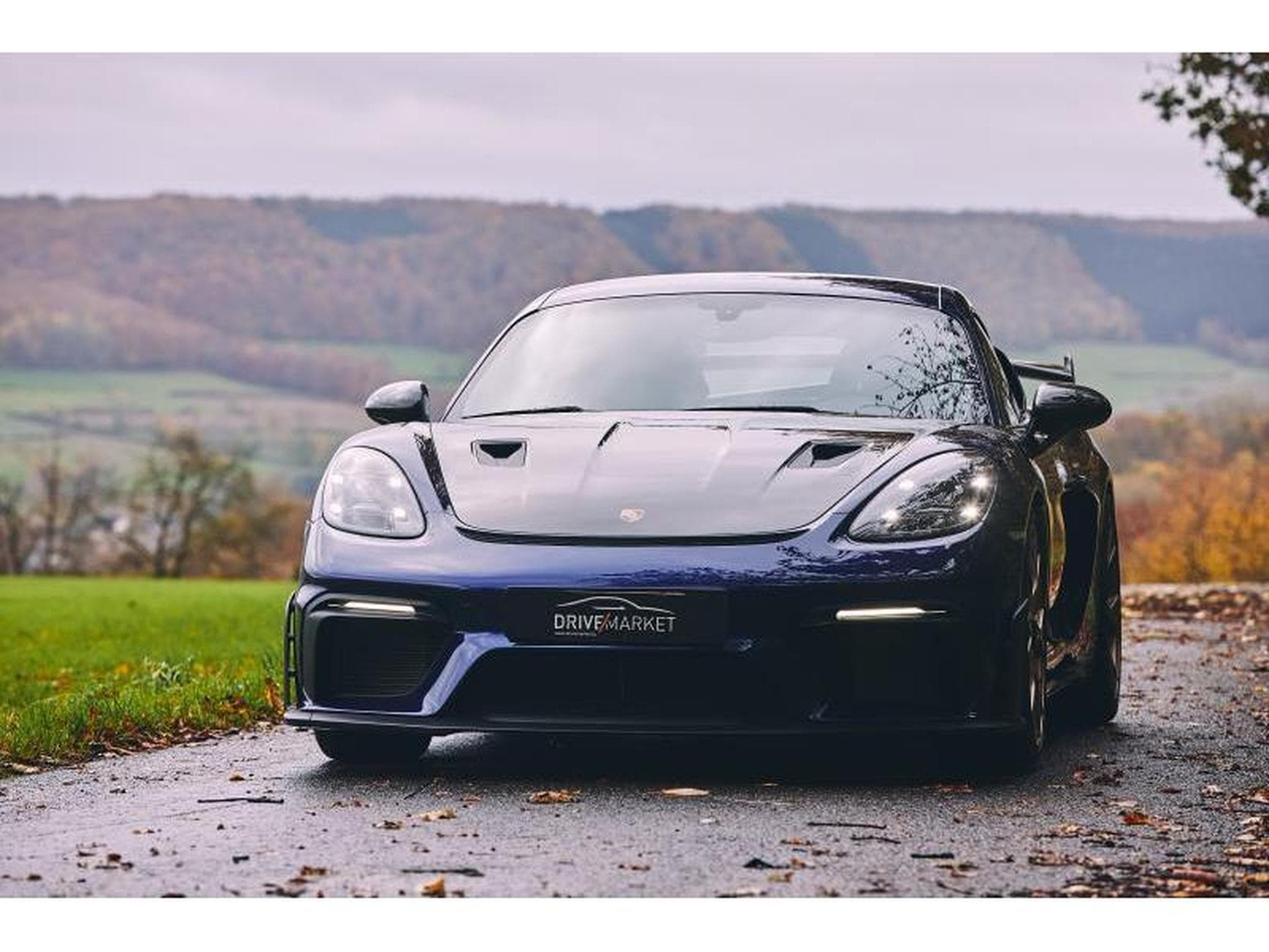 Porsche Cayman GT4 RS Weissach (2023) - Photo 29