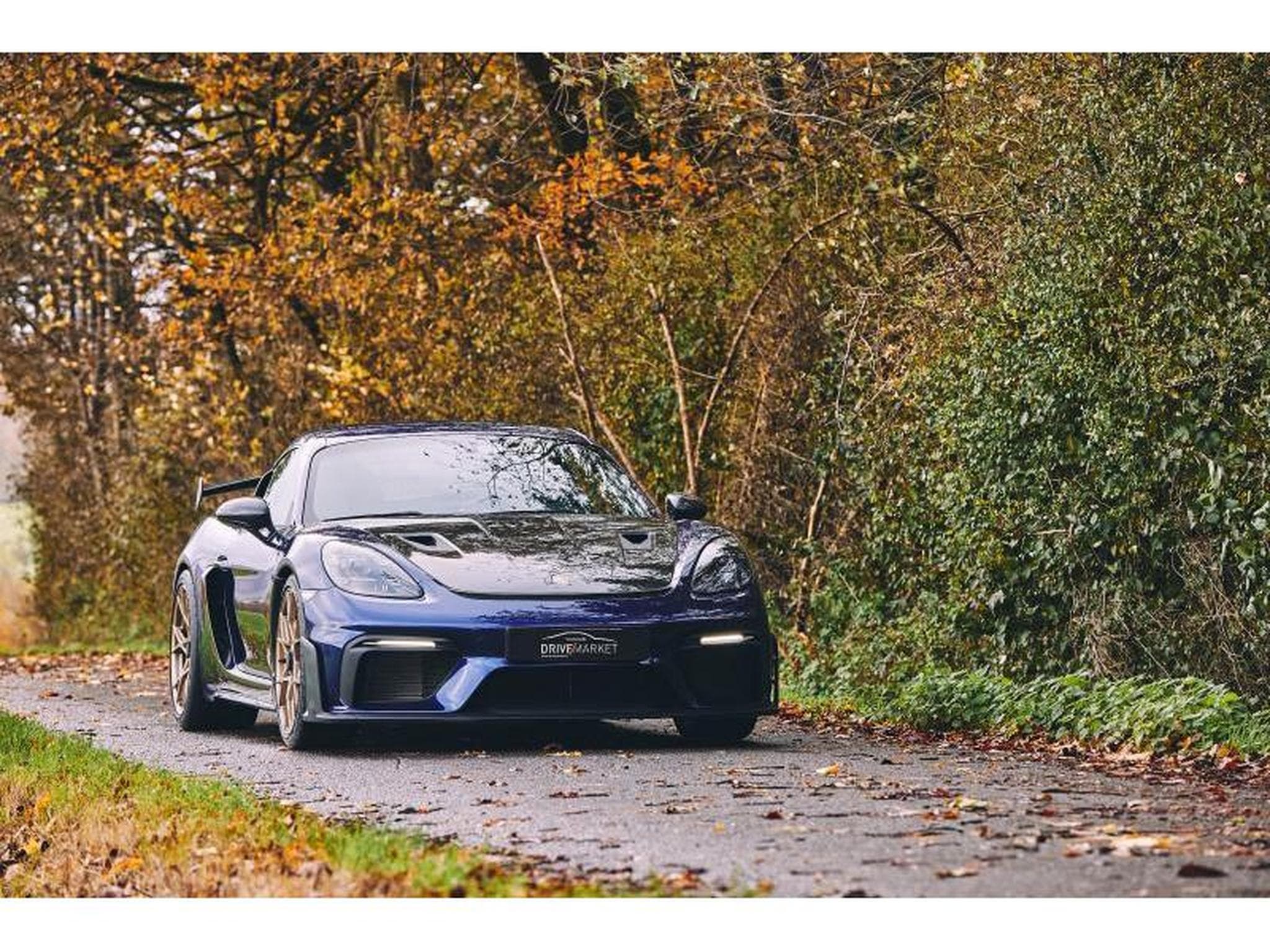 Porsche Cayman GT4 RS Weissach (2023) - Photo 38