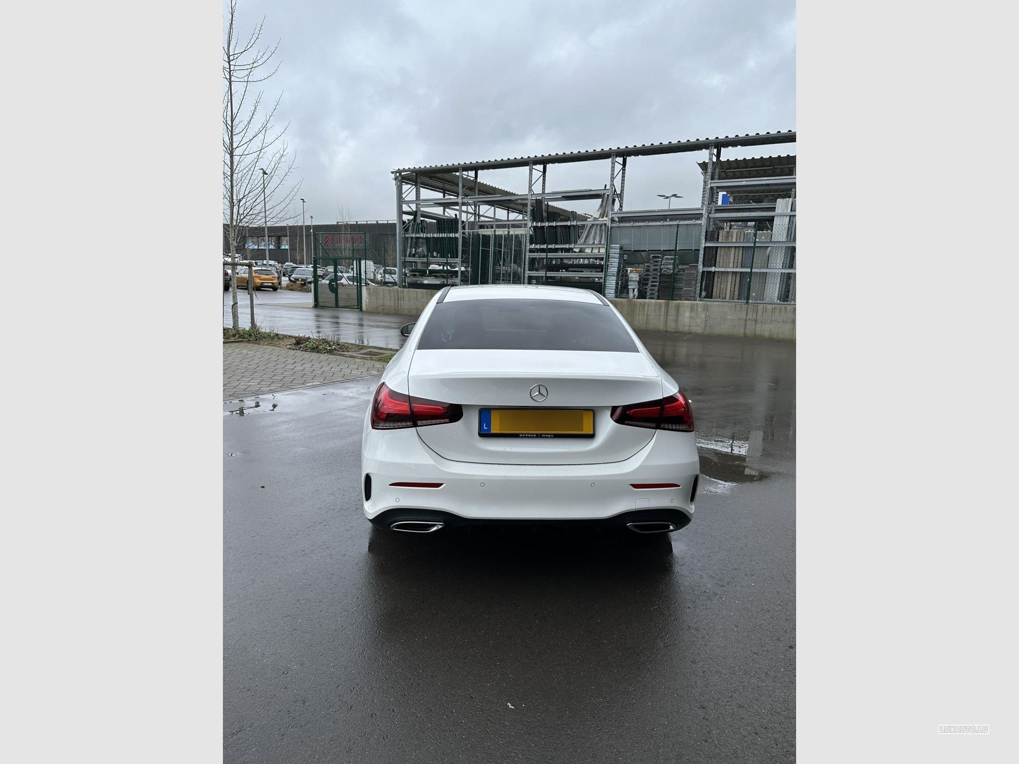 Mercedes A 250 Limousine 4MATIC AMG-Line AMG LINE / Night Package Business (2021) - Photo 3