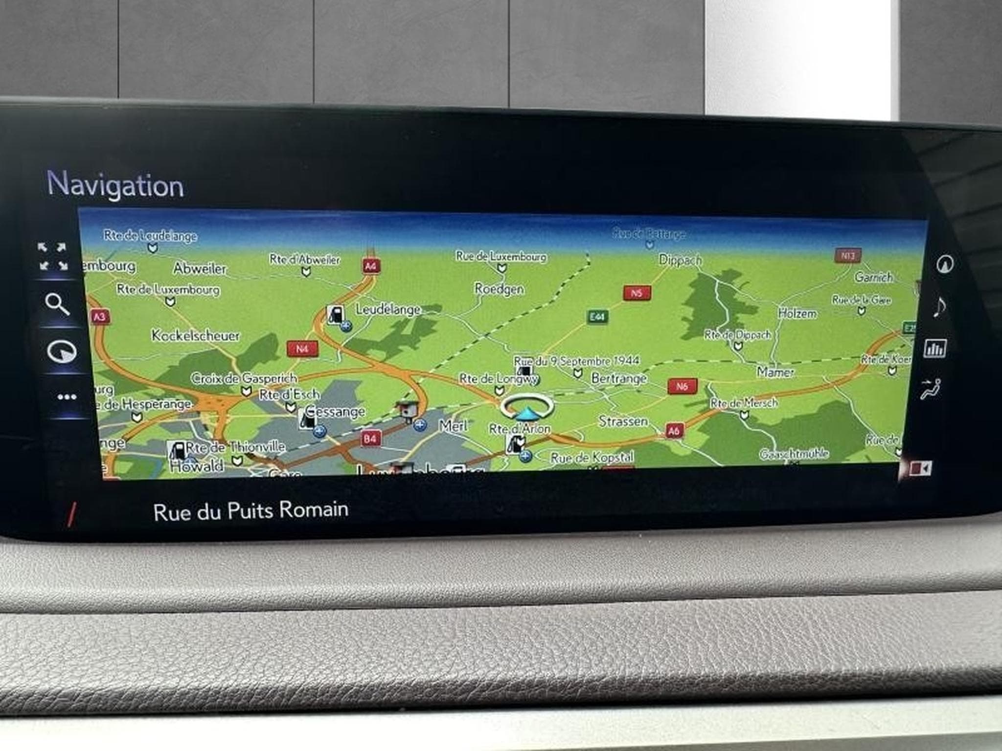 Lexus RX Executive Line (2022) - Photo 14