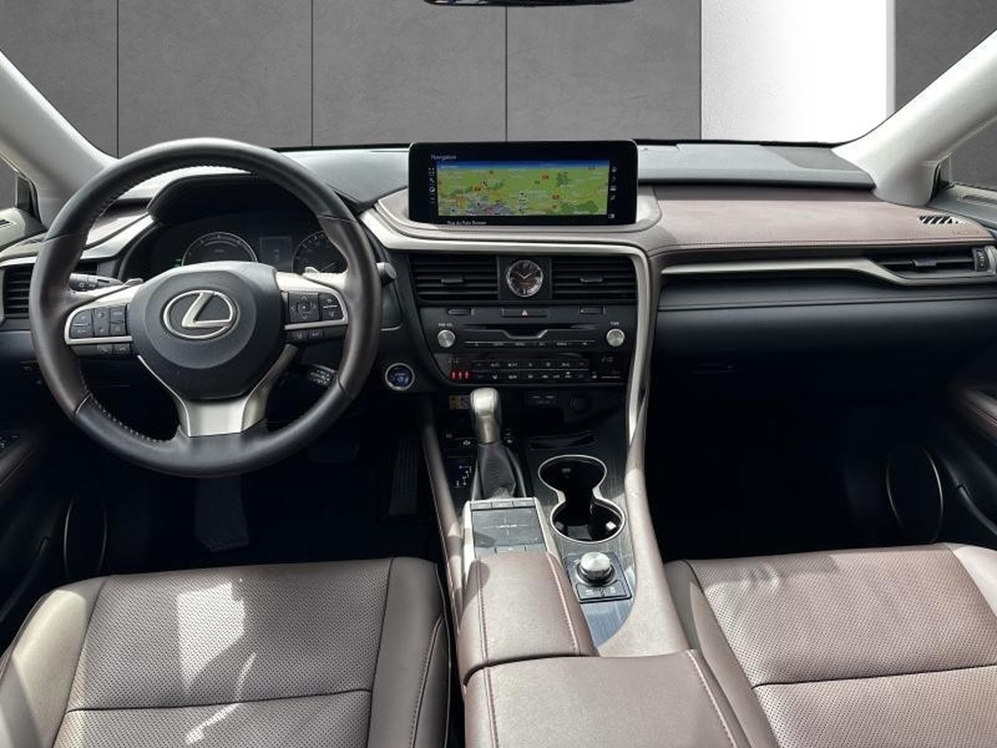 Lexus RX Executive Line (2022) - Photo 17