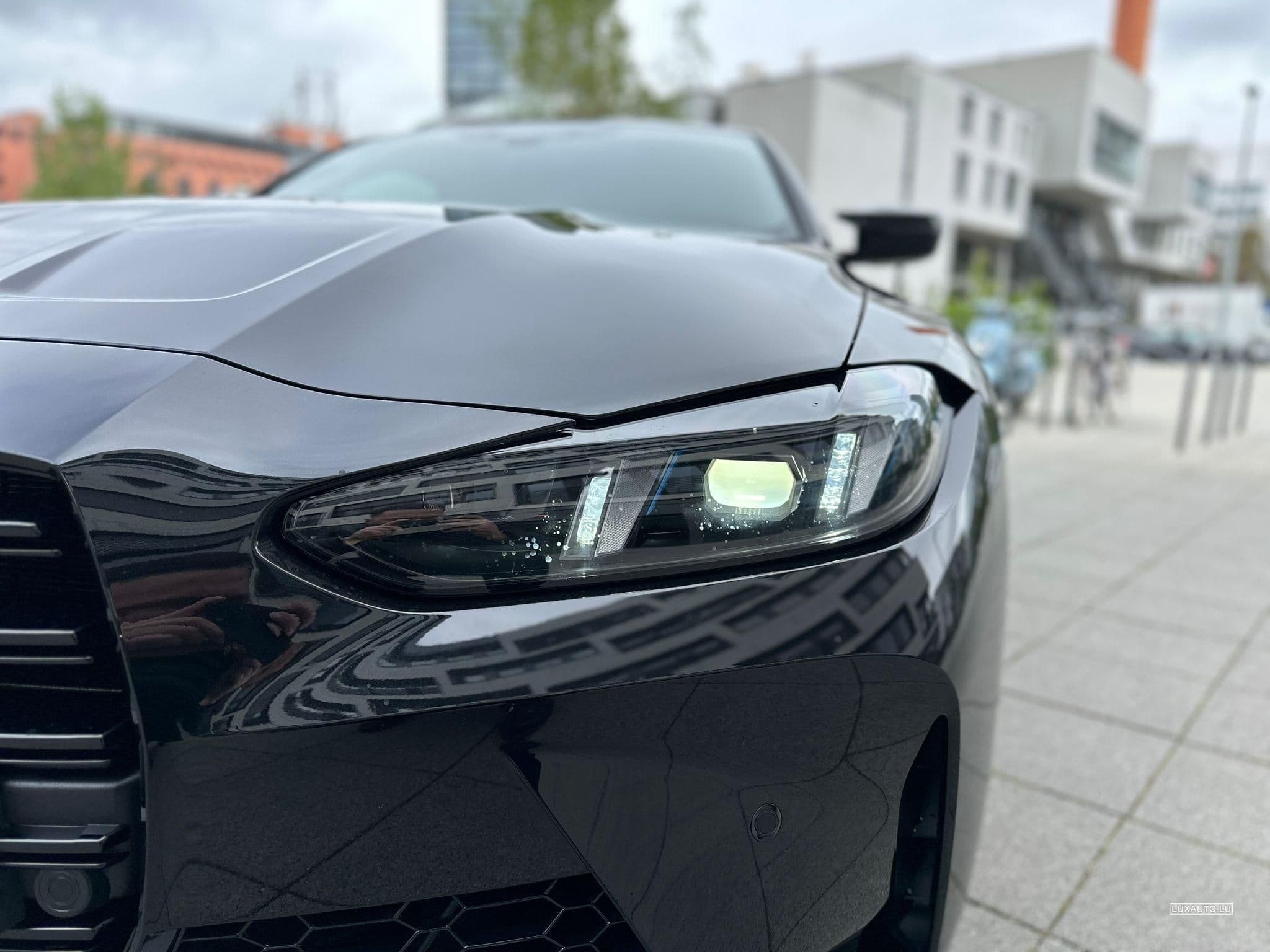 BMW M4 Competition Coupe mit M xDrive FACELIFT 2024 (2024) - Photo 10