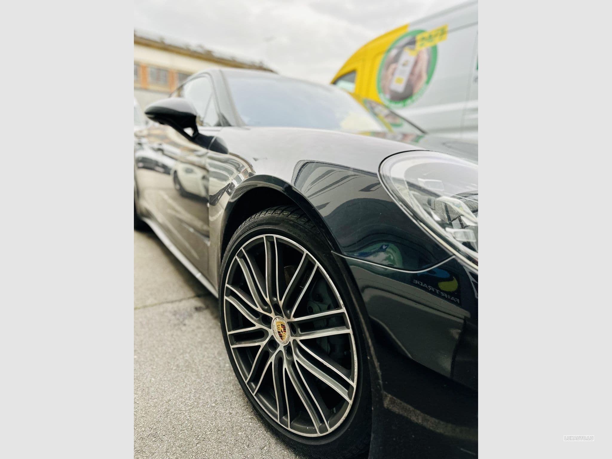 Porsche Panamera Panamera 4S (2016) - Photo 6
