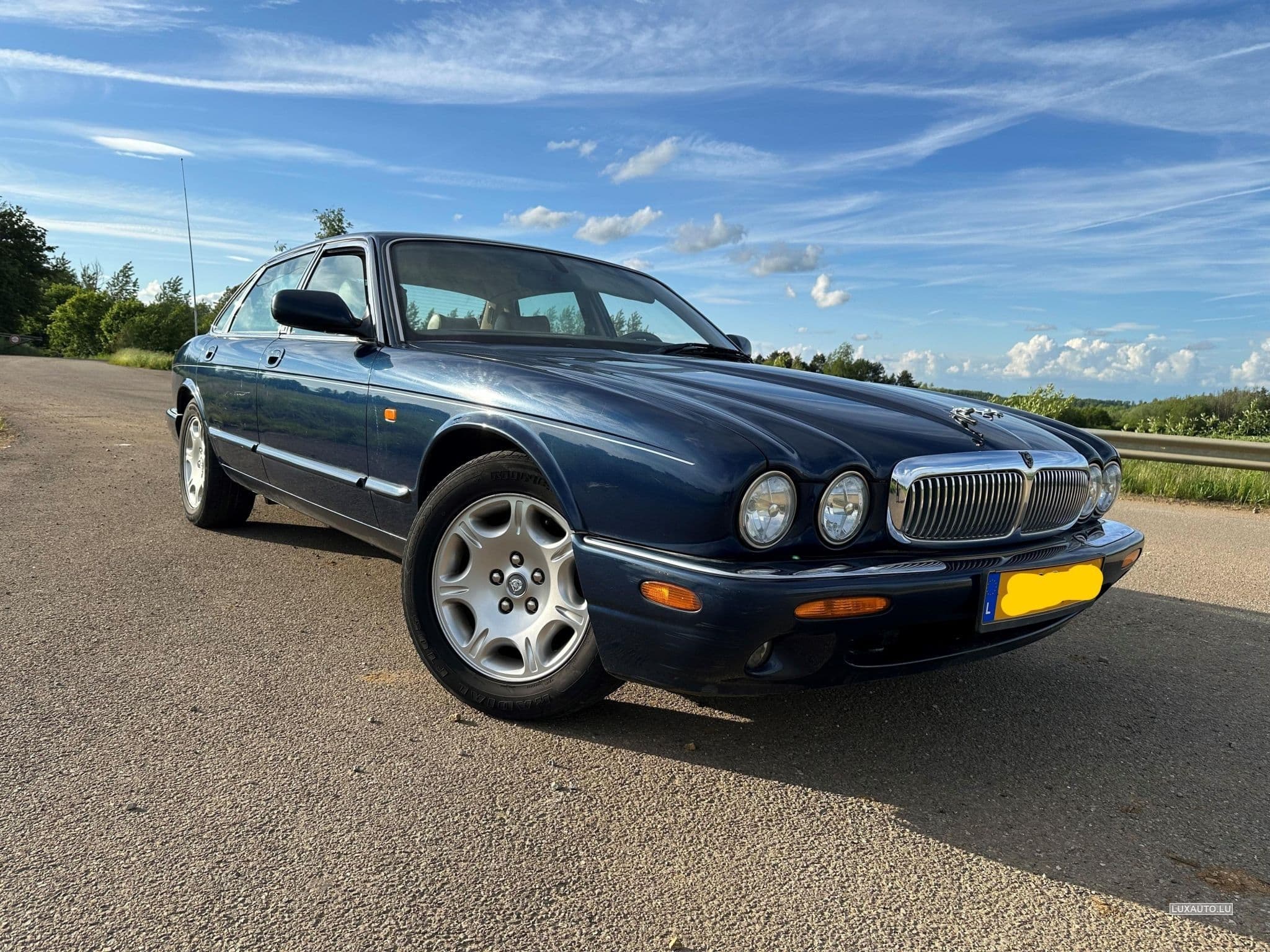 Jaguar XJ8 Sovereign Sport (2001) - Photo 2