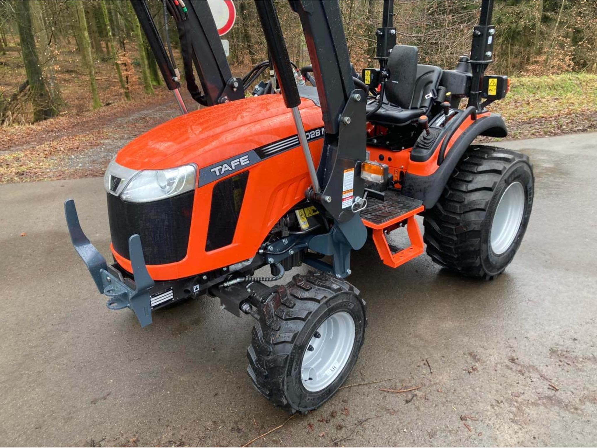 Tracteur Tondeuse Micro Tracteur TAFE 6028 (2025) - Photo 4
