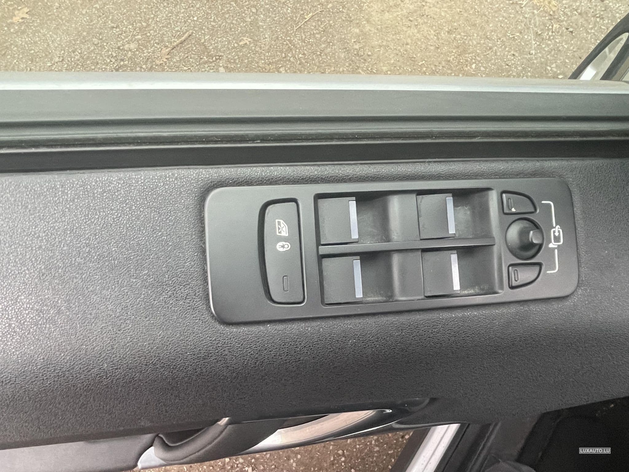 Land-Rover Discovery Sport (2017) - Photo 7