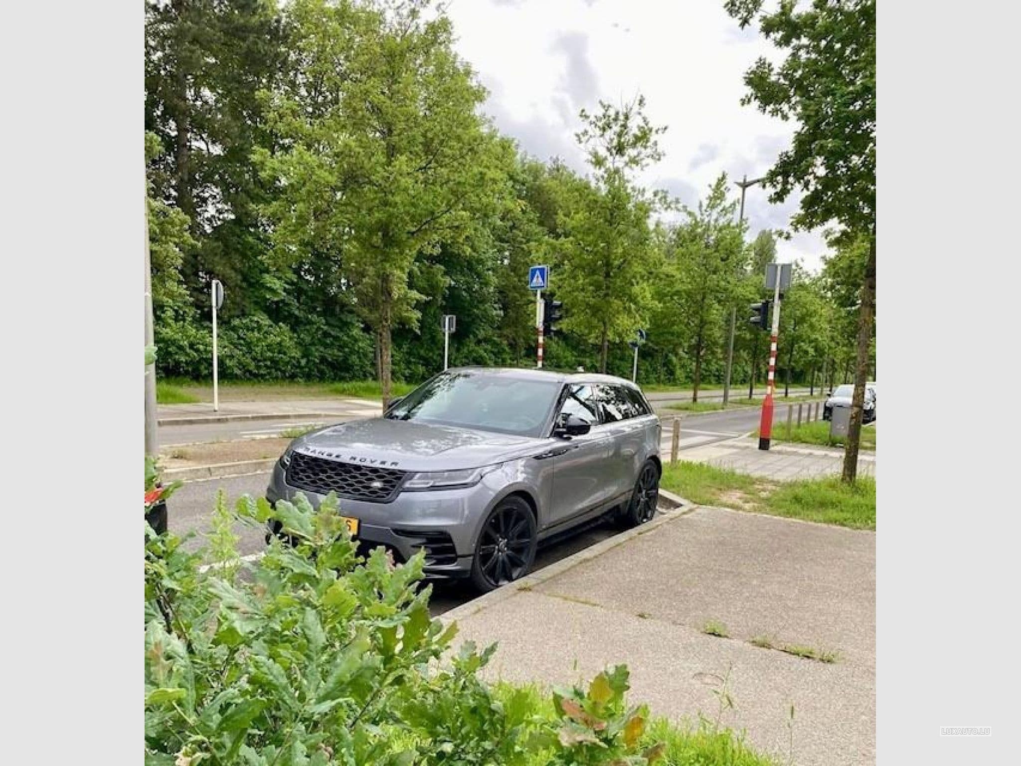 Land-Rover Range Rover Velar R Dynamic SE D275 (2019) - Photo 1