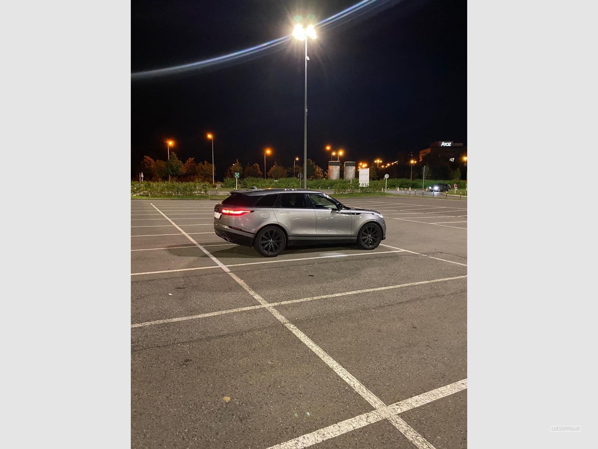 Land-Rover Range Rover Velar R Dynamic SE D275 (2019) - Photo 14