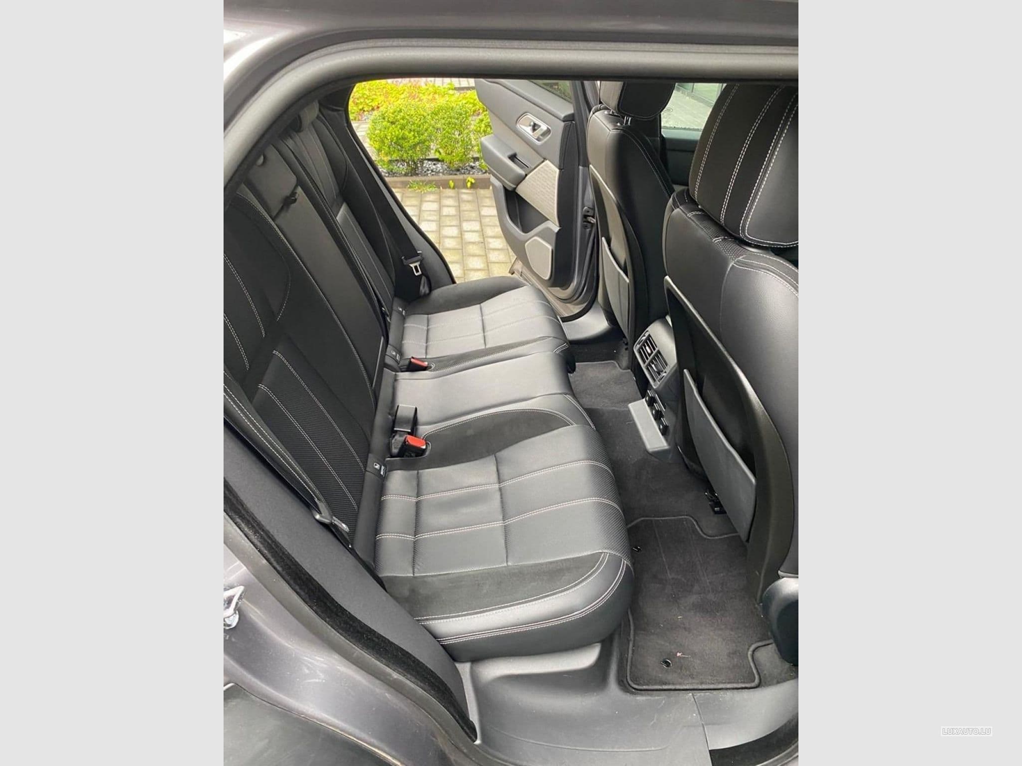 Land-Rover Range Rover Velar R Dynamic SE D275 (2019) - Photo 7
