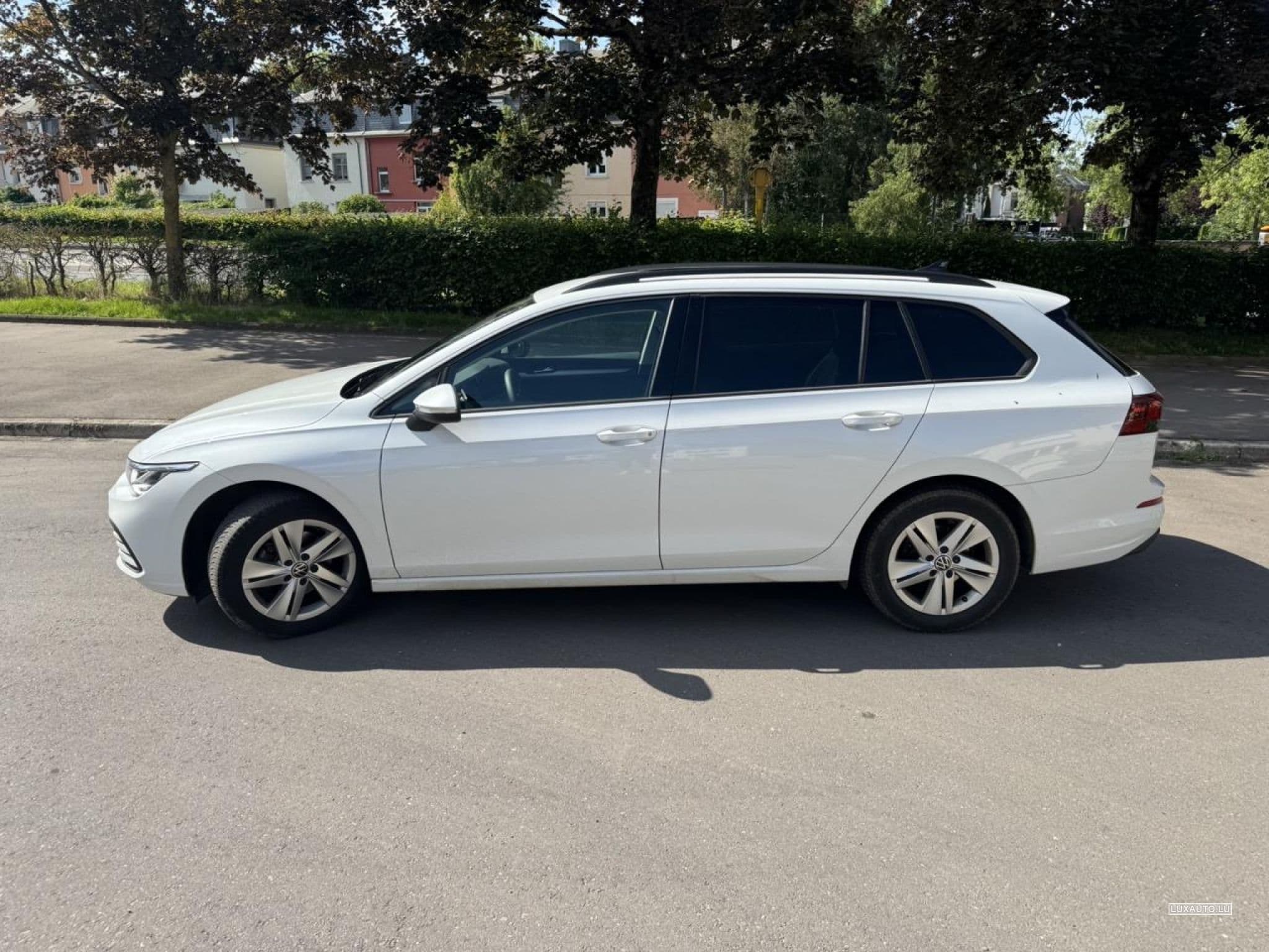 VW Golf 8 (2021) - Photo 1
