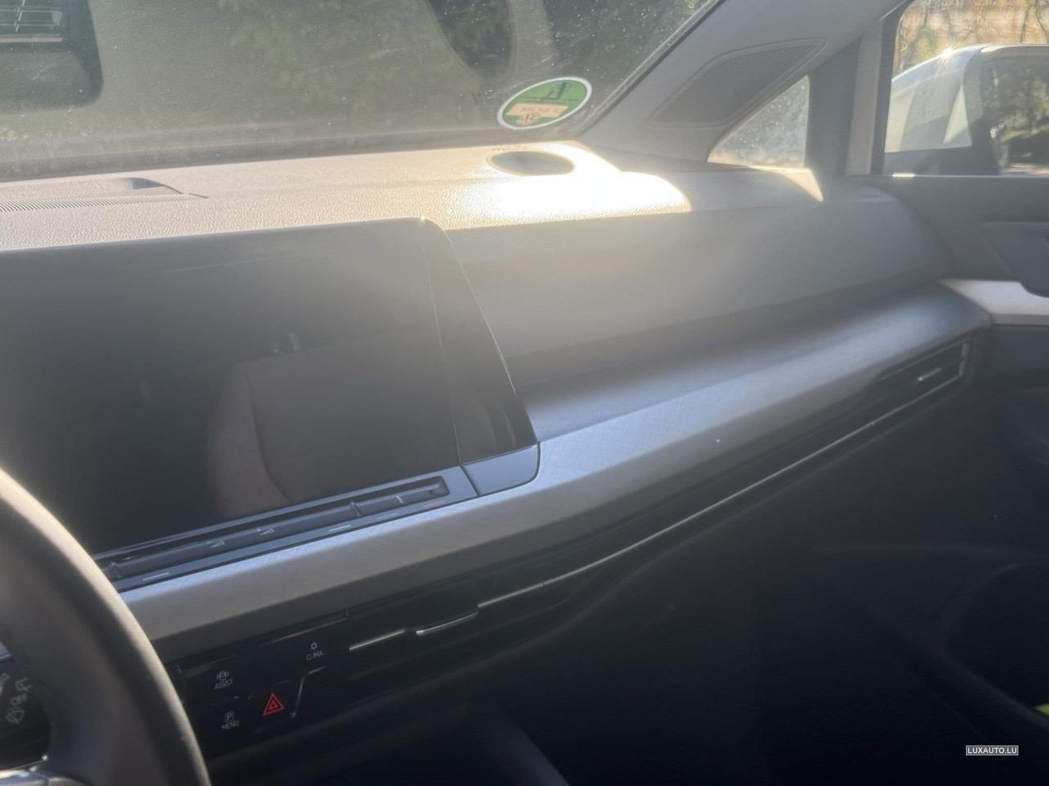 VW Golf 8 (2021) - Photo 13