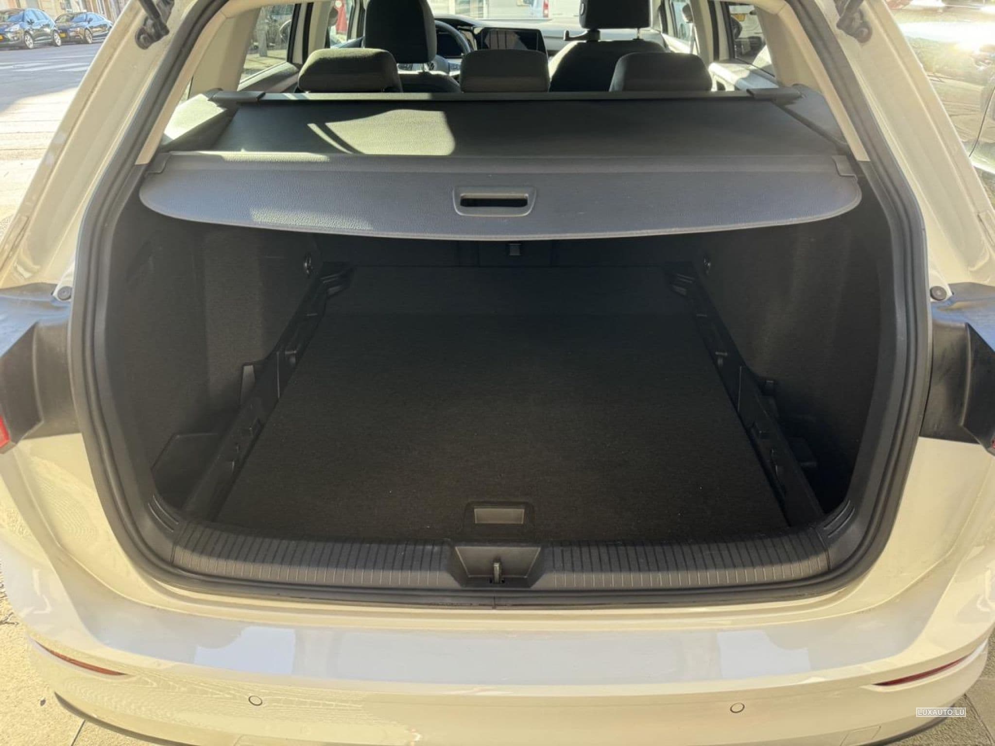 VW Golf 8 (2021) - Photo 8