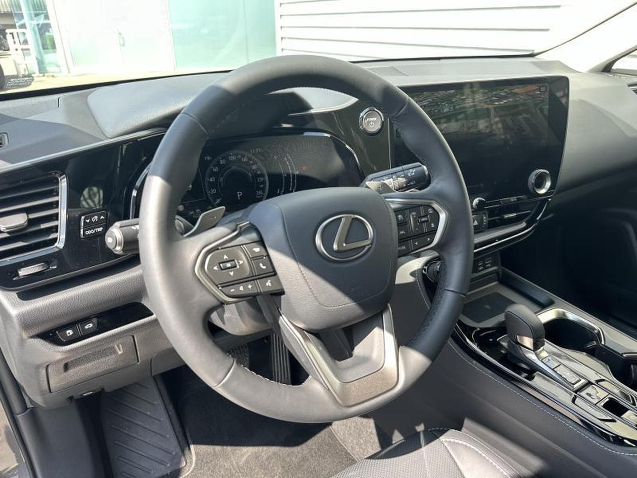 Lexus NX Business Line (2023) - Photo 14