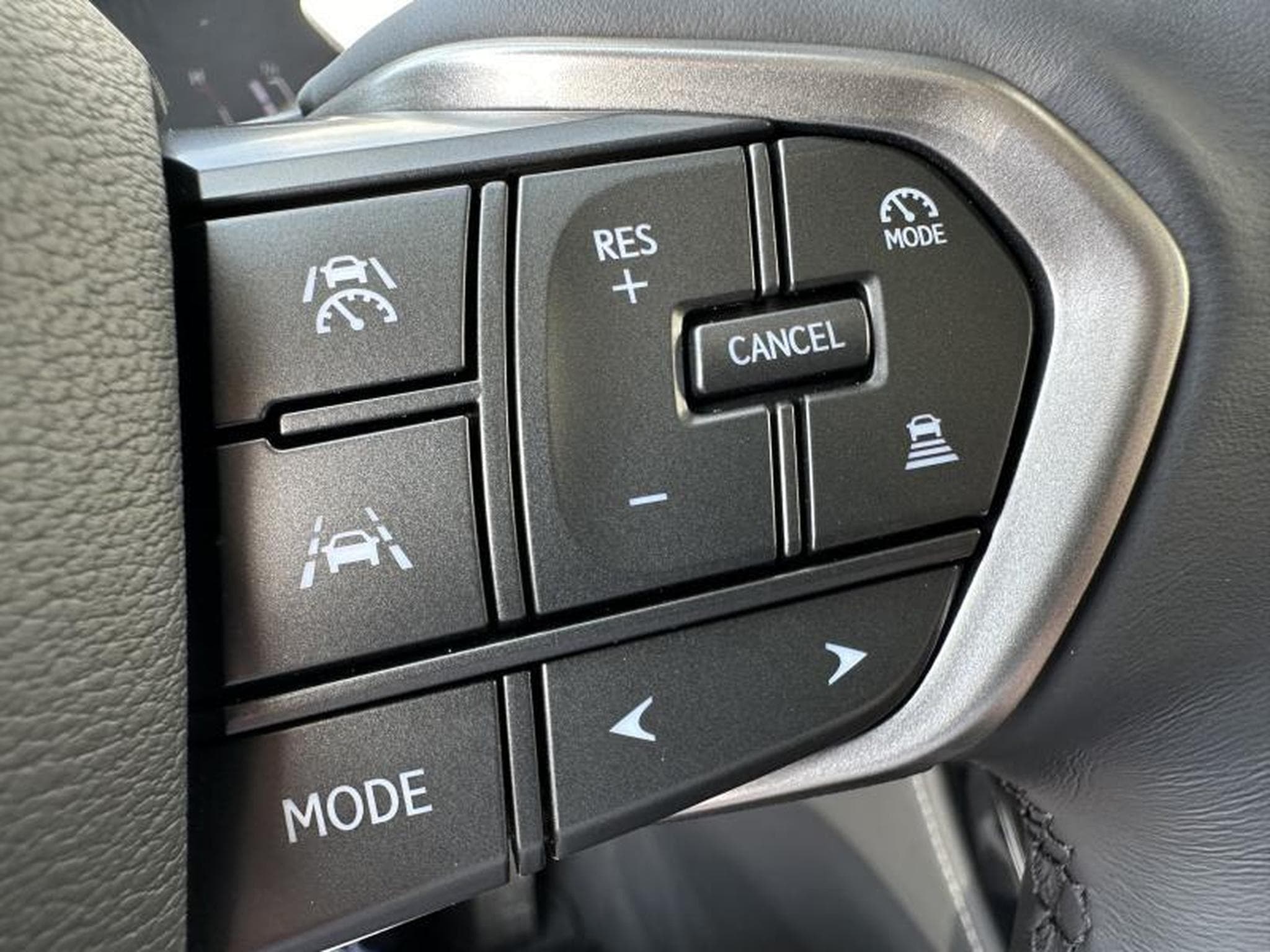 Lexus NX Business Line (2023) - Photo 22
