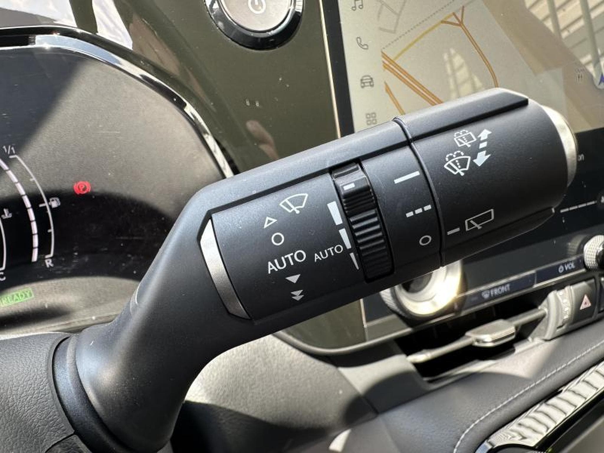 Lexus NX Business Line (2023) - Photo 24