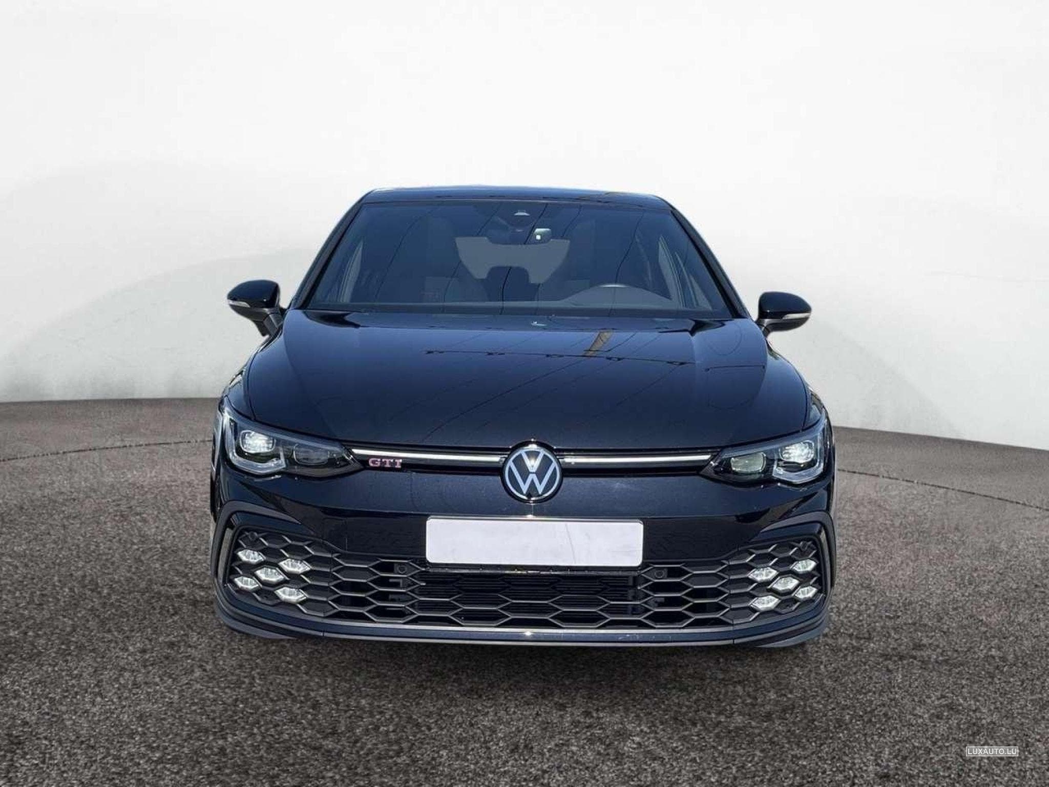 VW Golf GTI 2.0 TSI DSG (2022) - Photo 2