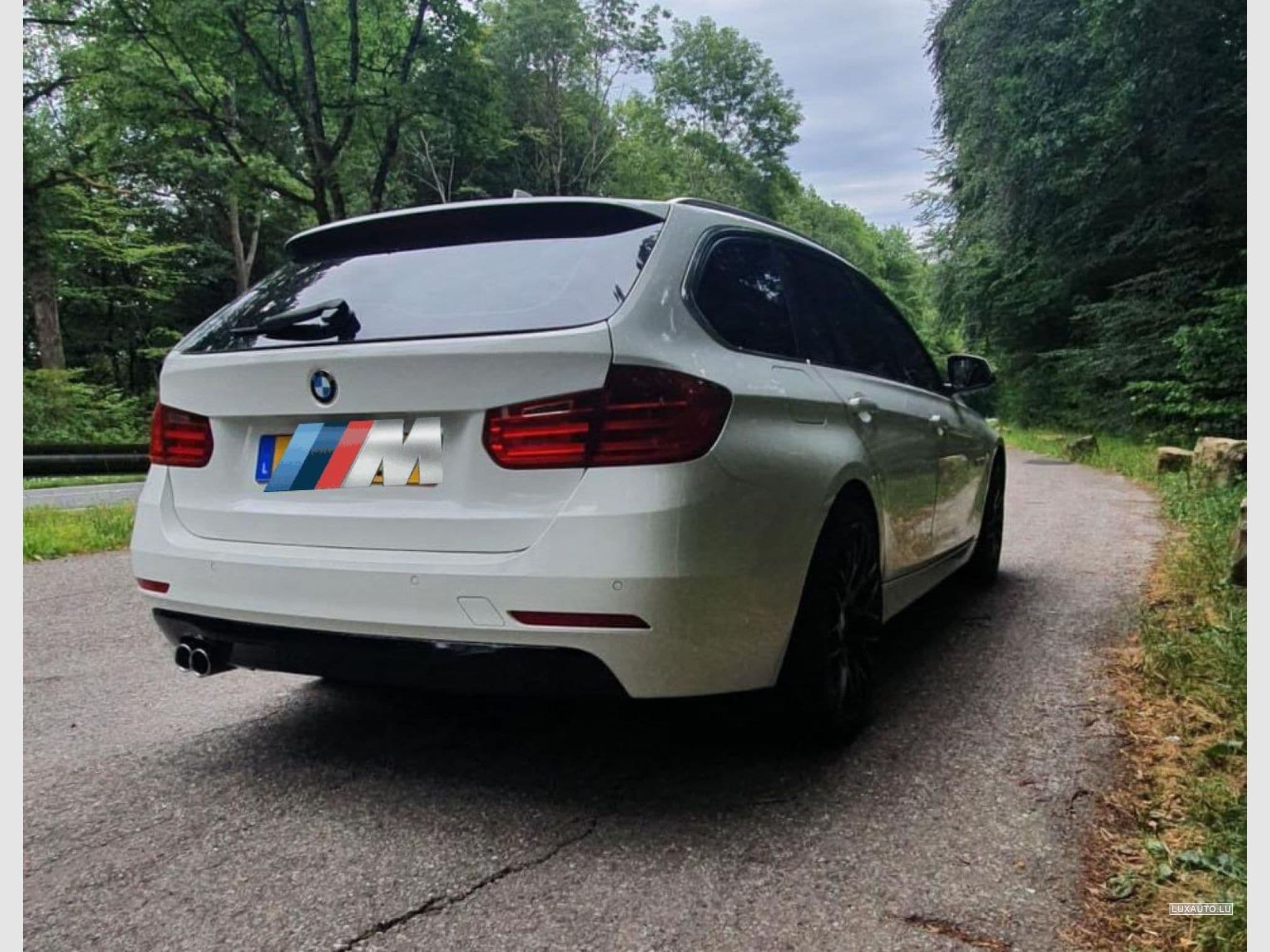 BMW 335 Luxury (2015) - Photo 8