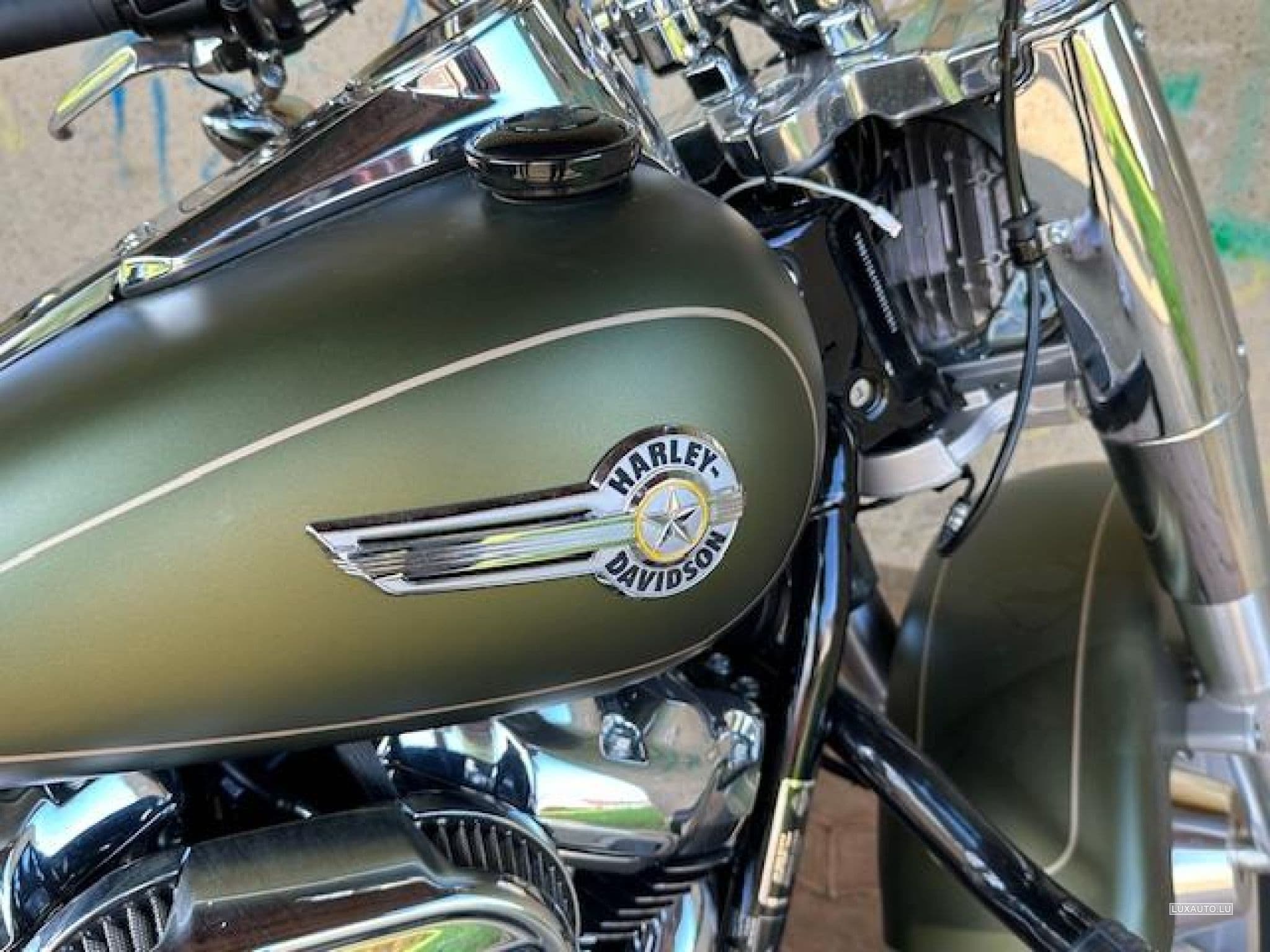 Harley-Davidson Fat Boy vert (2022) - Photo 10