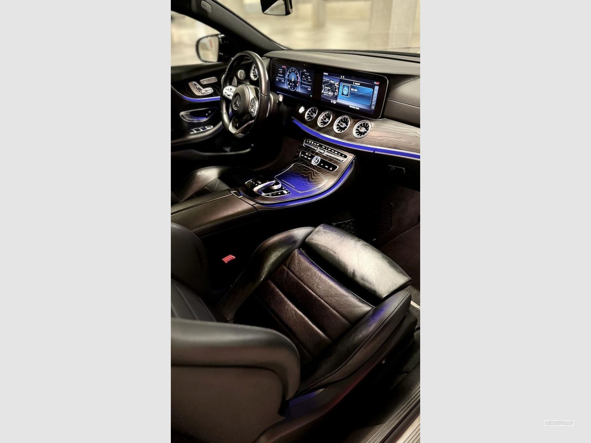 Mercedes E 450 M.CLASSE E COUPE 450 367CH AMG LINE 4MAT (2019) - Photo 13