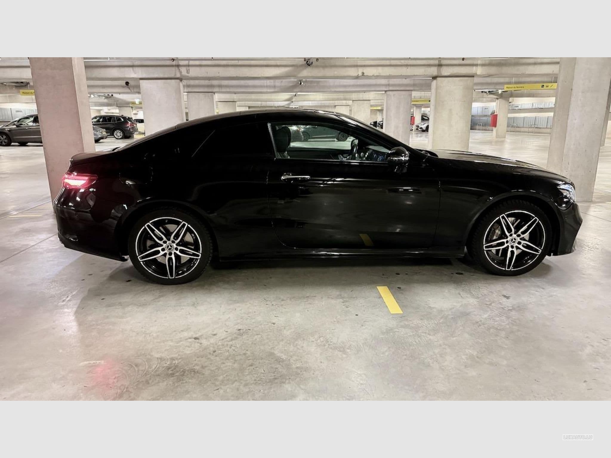 Mercedes E 450 M.CLASSE E COUPE 450 367CH AMG LINE 4MAT (2019) - Photo 7