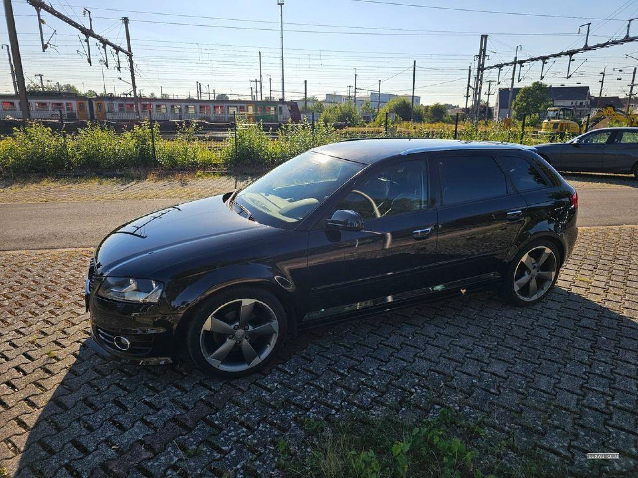 Audi A3 S-Line (2011) - Photo 2