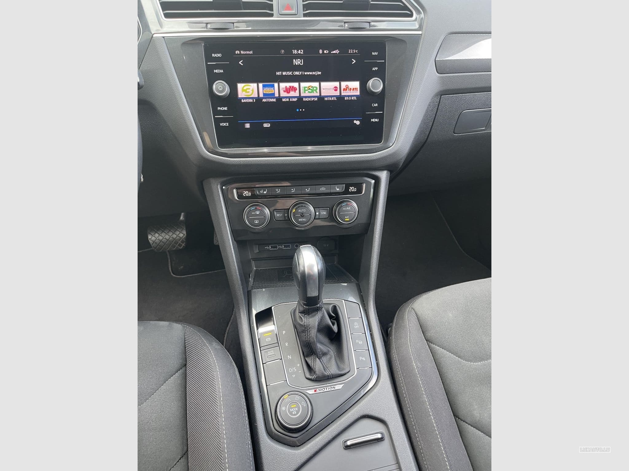 VW Tiguan VW Tiguan 2.0 TDI 239CV DSG 4motion R-Line (2019) - Photo 13