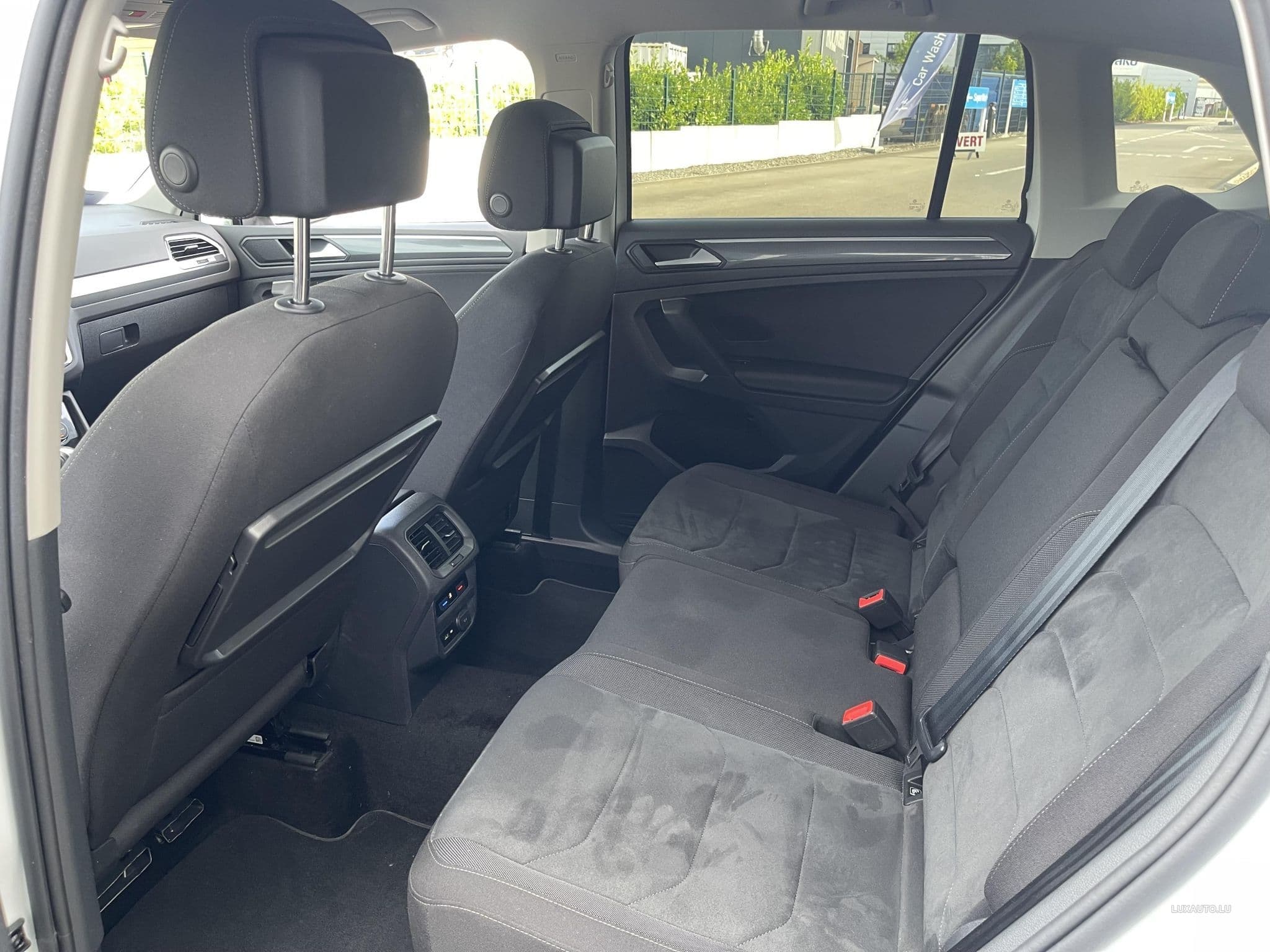 VW Tiguan VW Tiguan 2.0 TDI 239CV DSG 4motion R-Line (2019) - Photo 14
