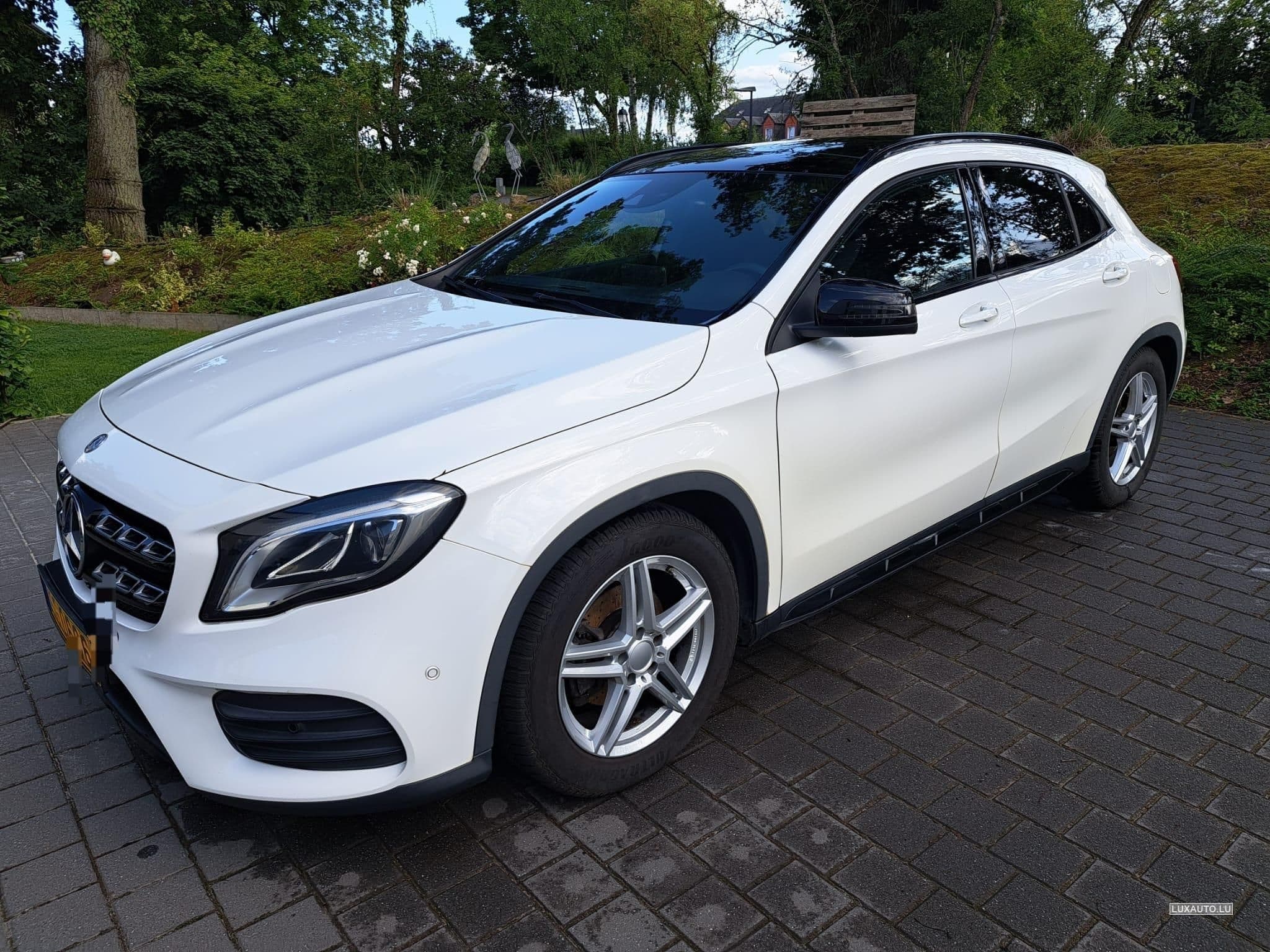 Mercedes GLA 180 AMG Line / night edition (2018) - Photo 4