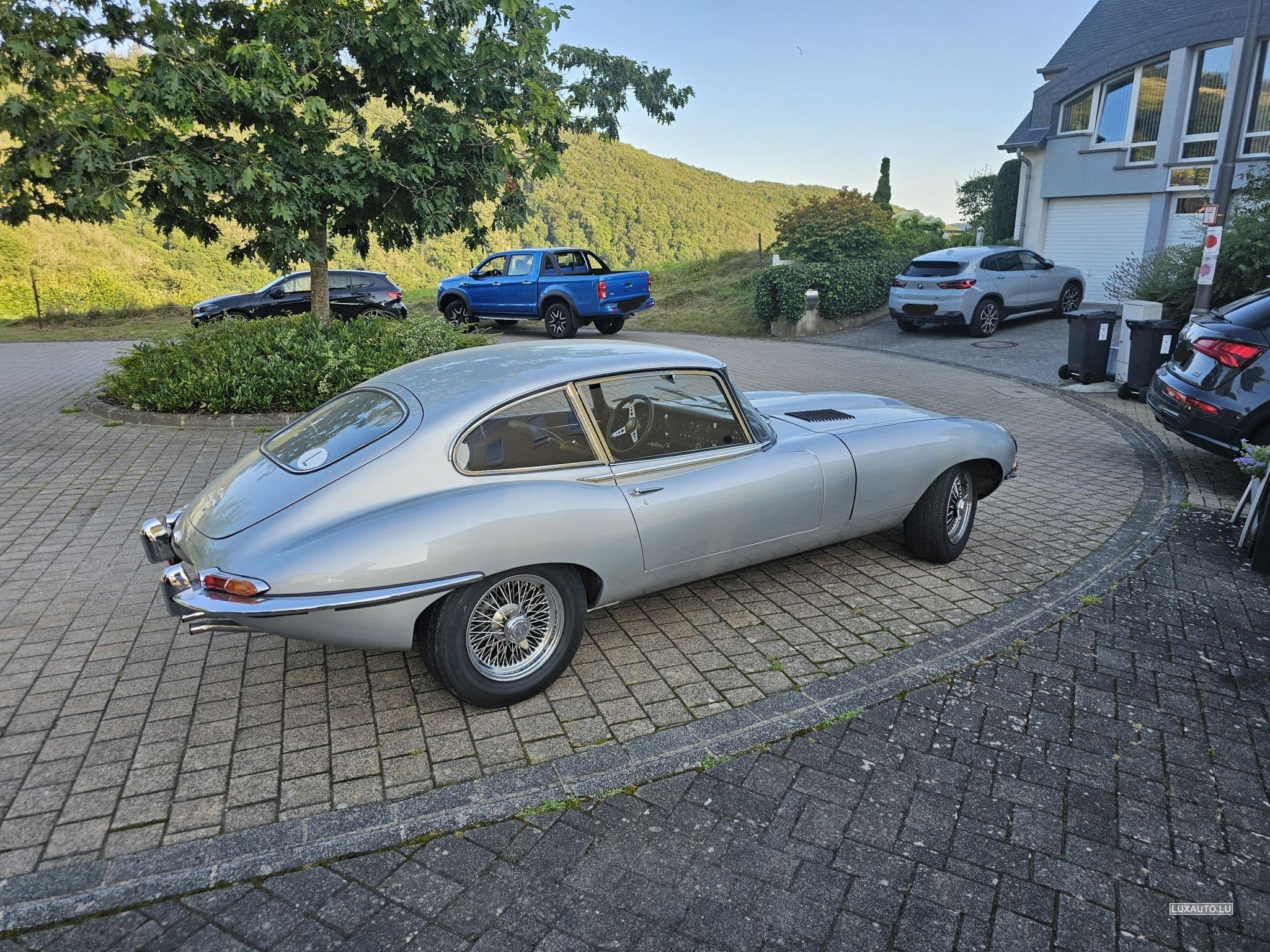 Jaguar E-Type Serie 1 4.2 2+2 (1967) - Photo 3